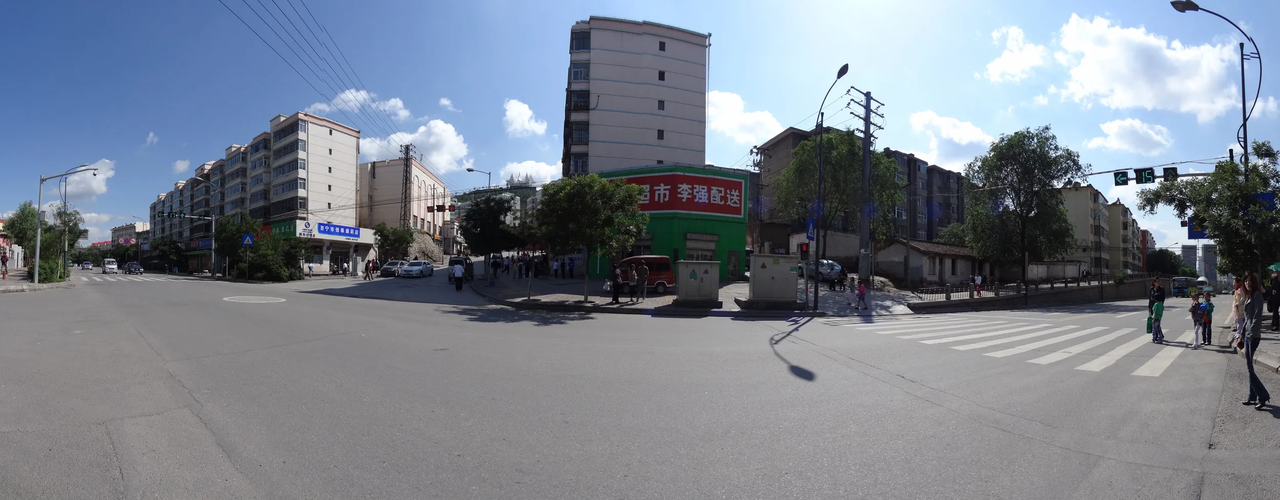 南山公園付近の昆仑西路パノラマ写真