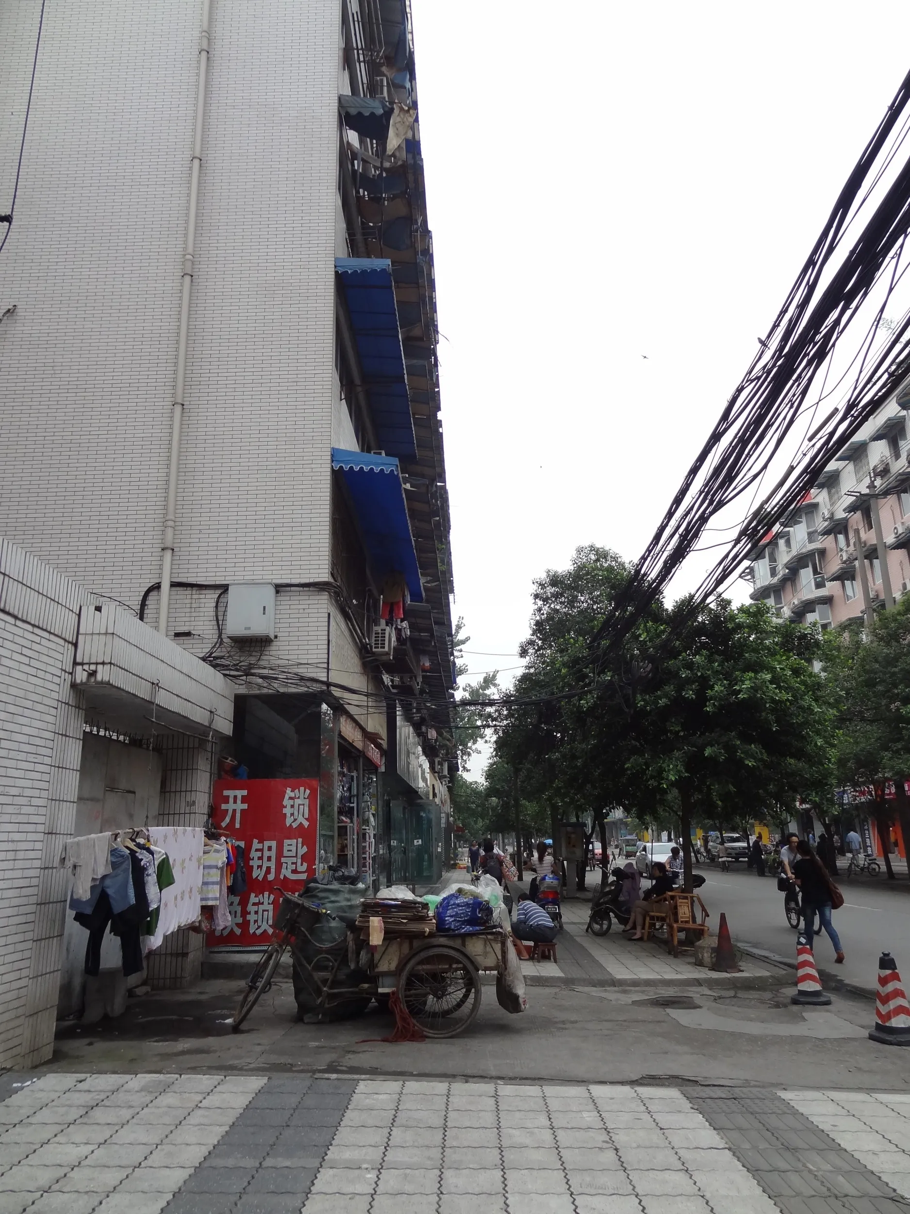 成都の町並みとマンション