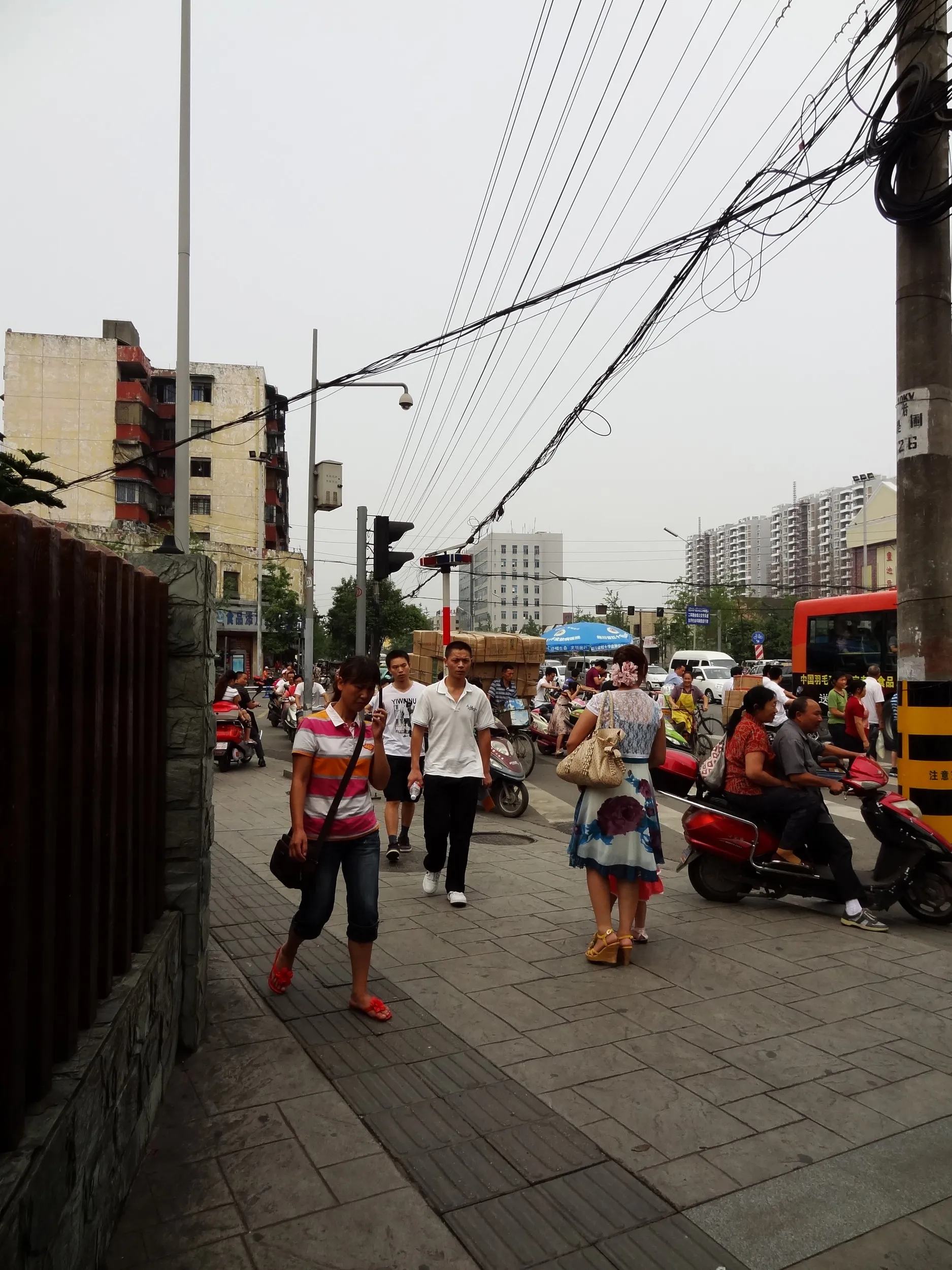 城北客運中心前の交差点