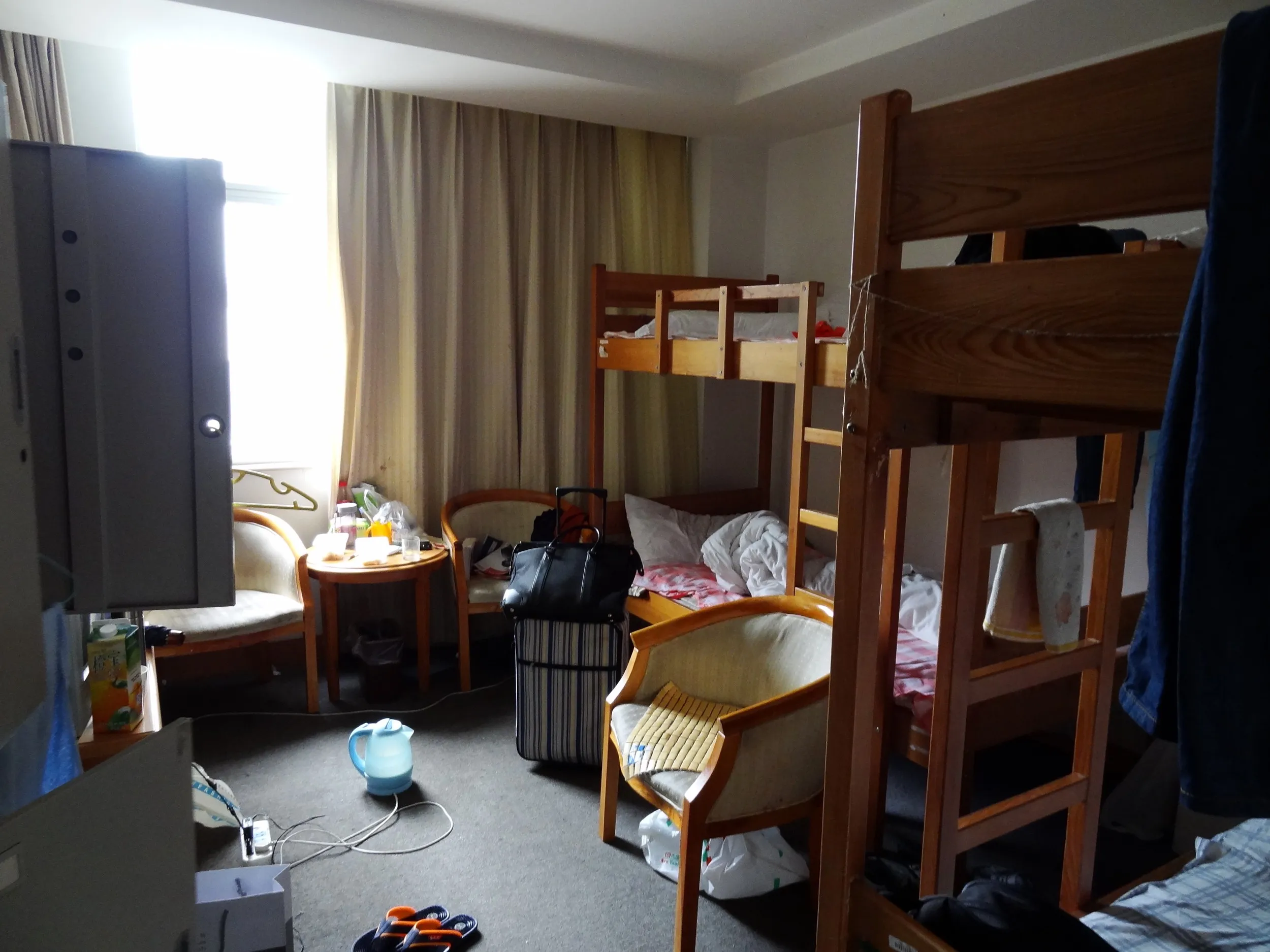 ユースホステルの4人部屋