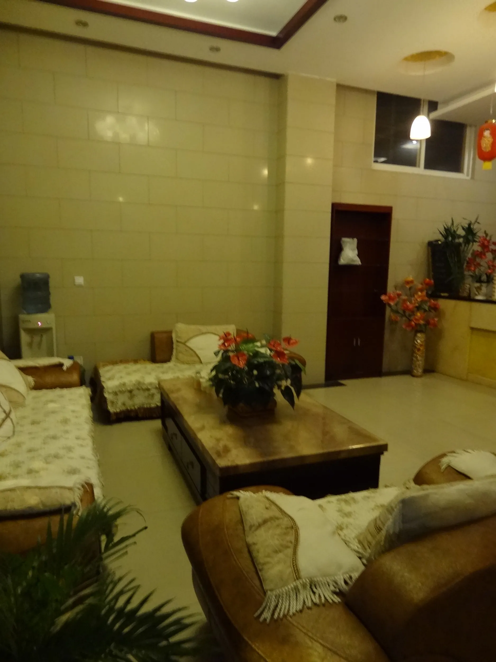 江龍酒店のフロント