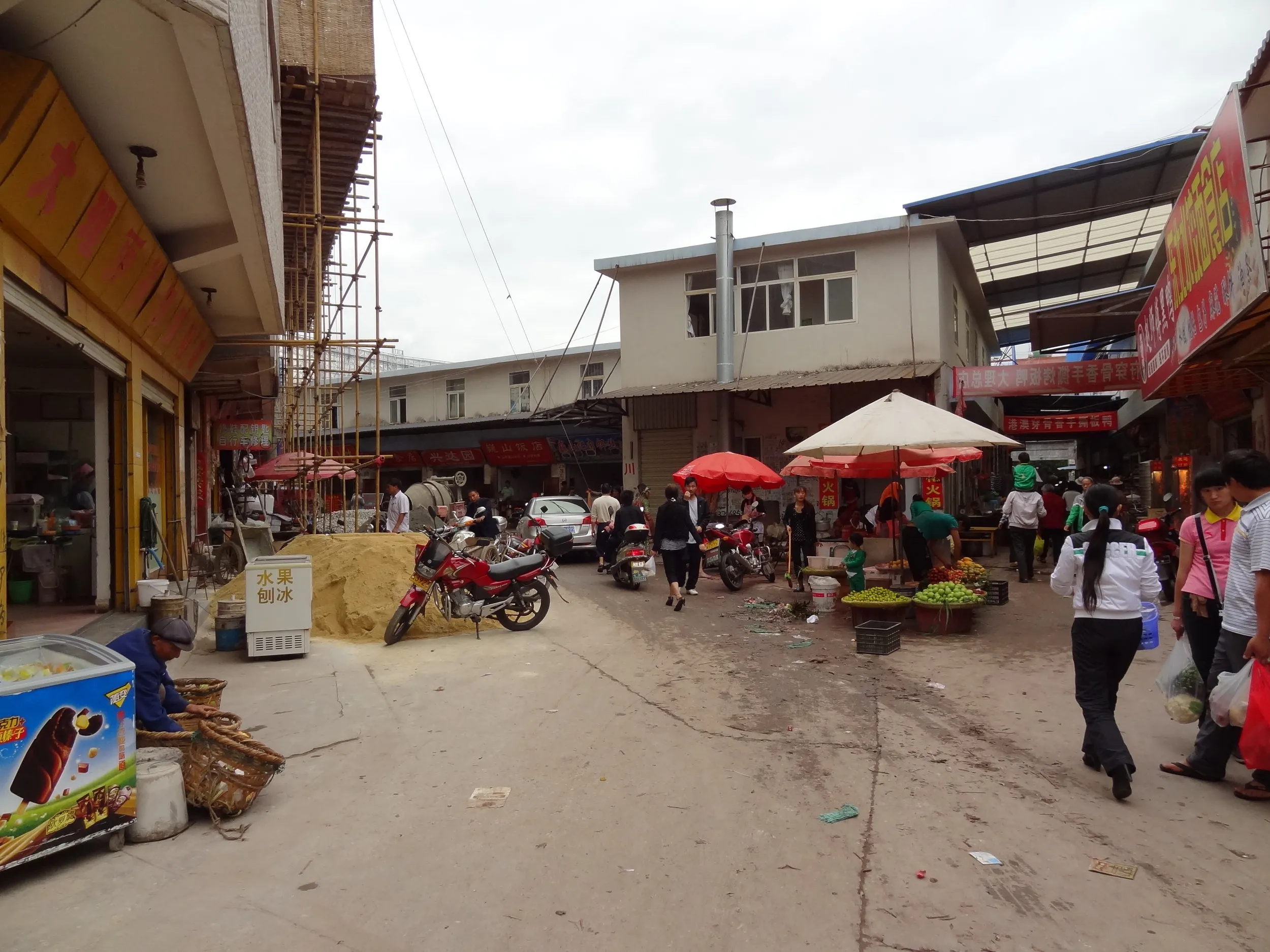 下関地区の市場の風景