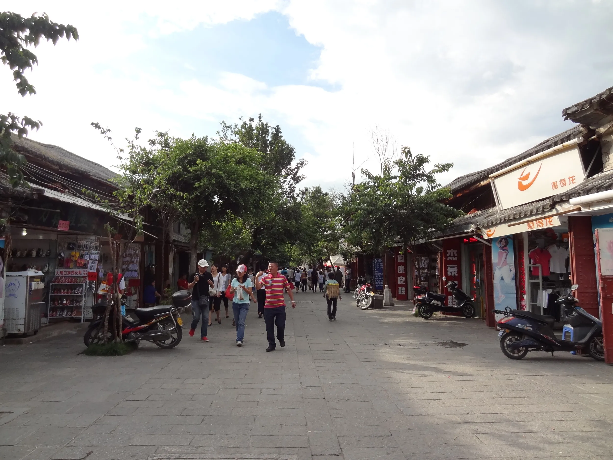 大理古城の復興路