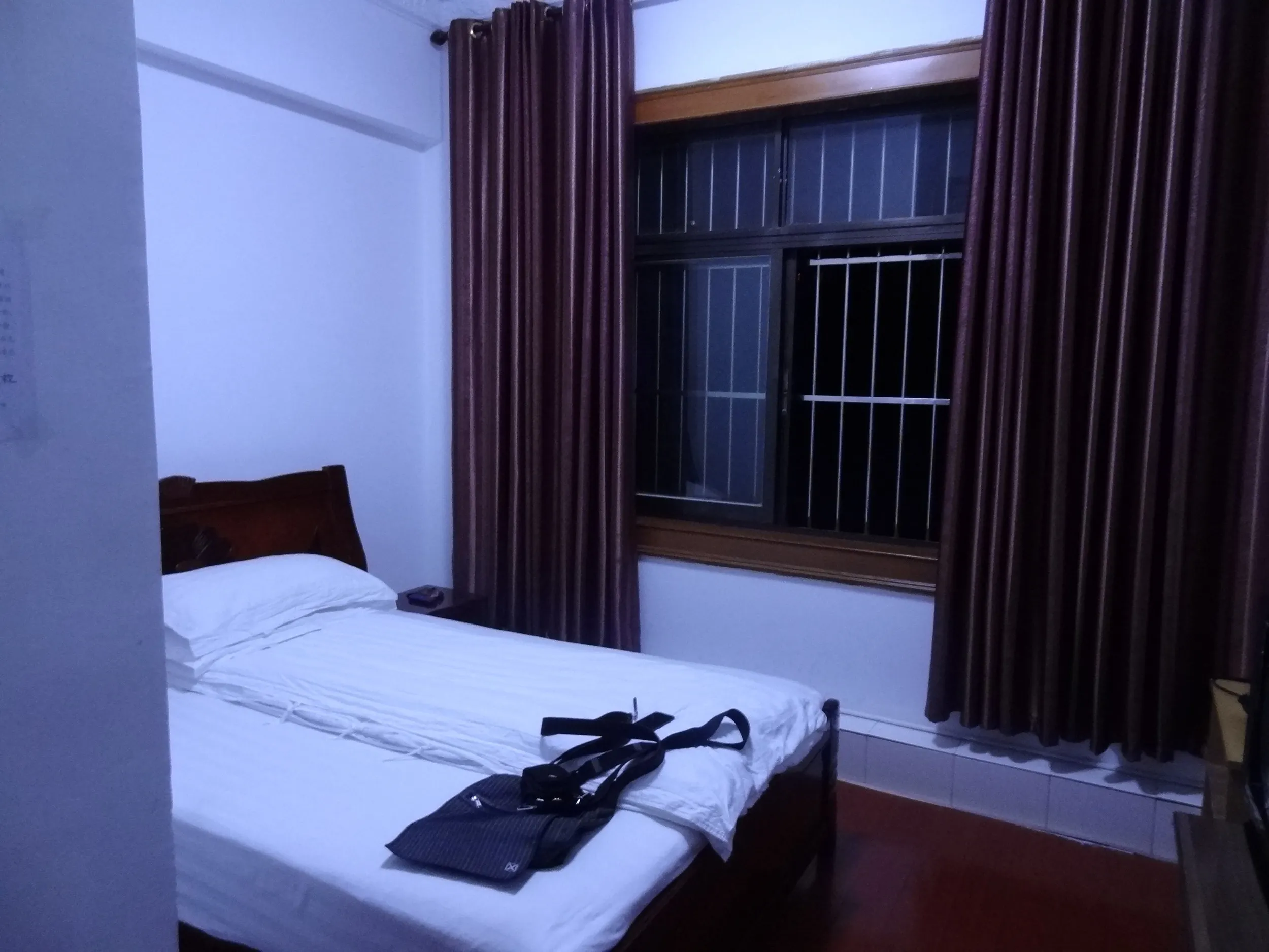 人民中路沿いにある賓館