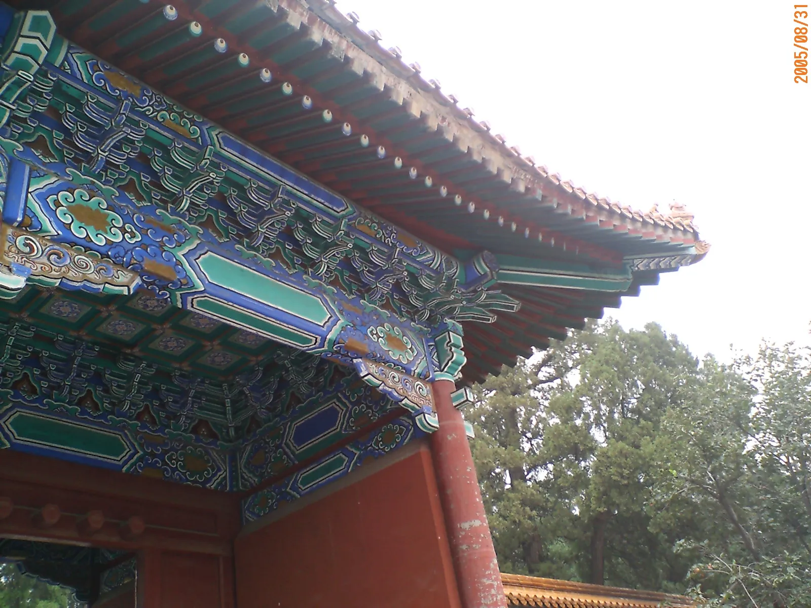 明の十三陵・定陵の入り口