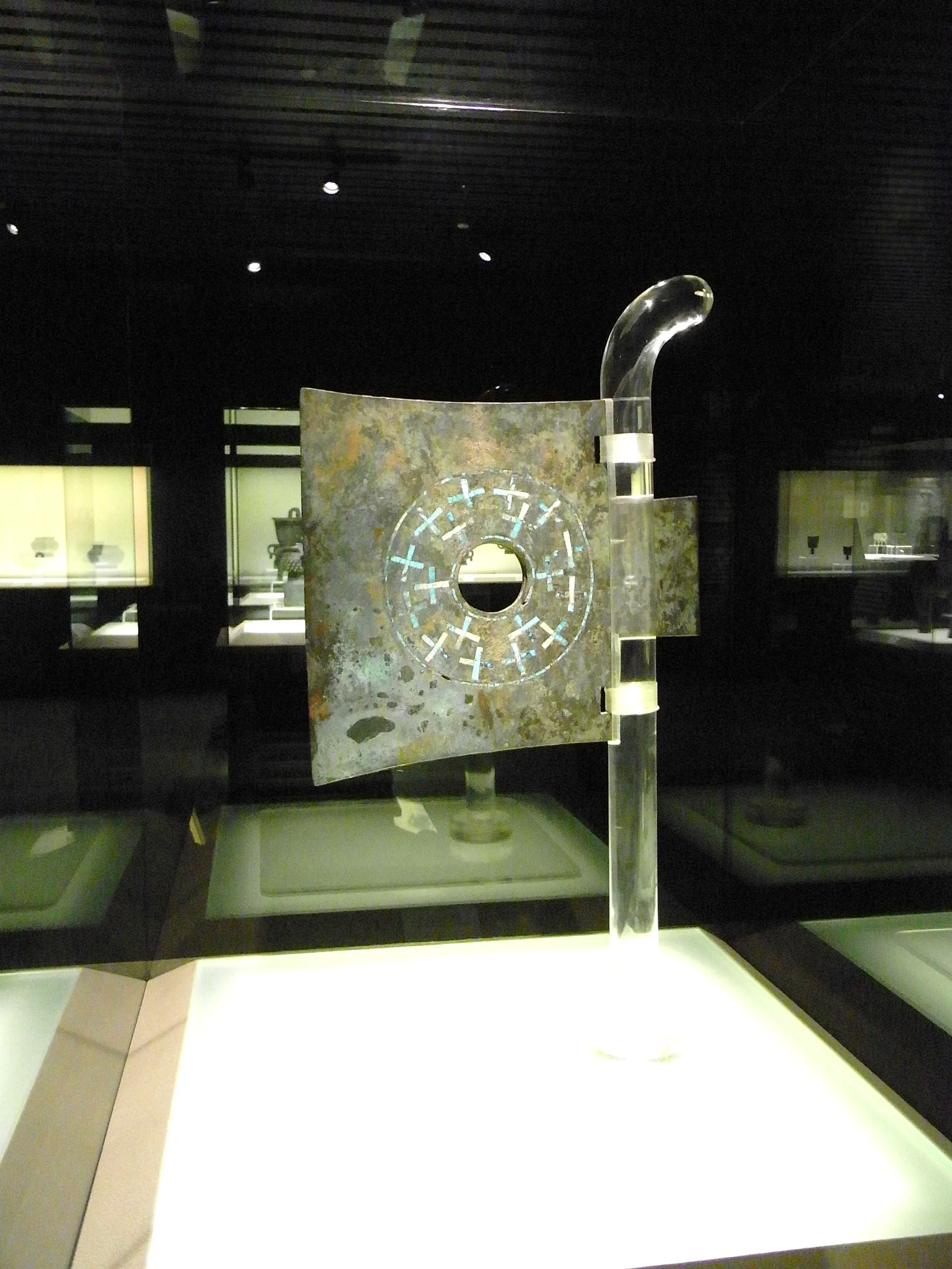 上海博物館の青銅器展コーナー