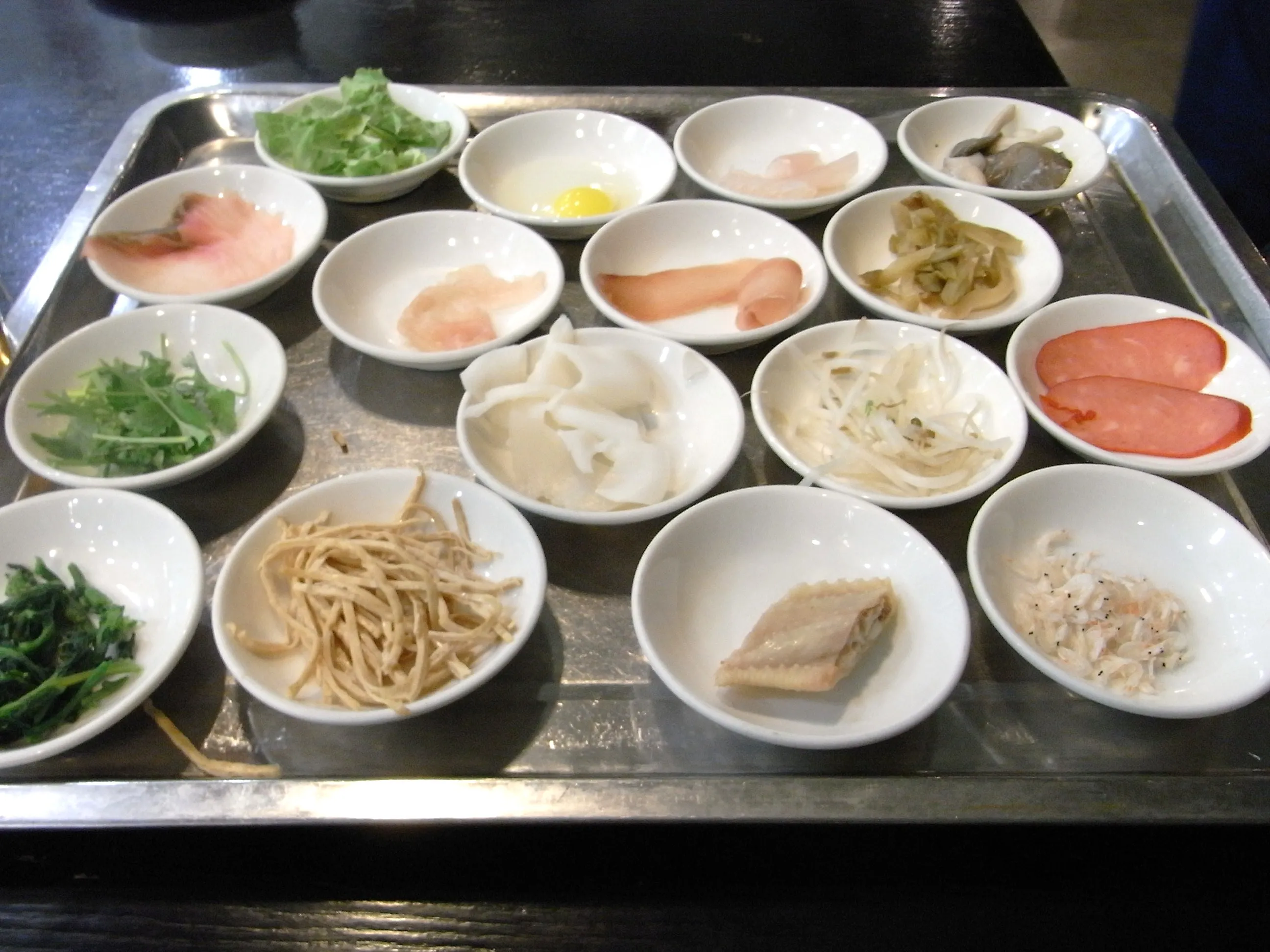 雲南名物の過橋米線