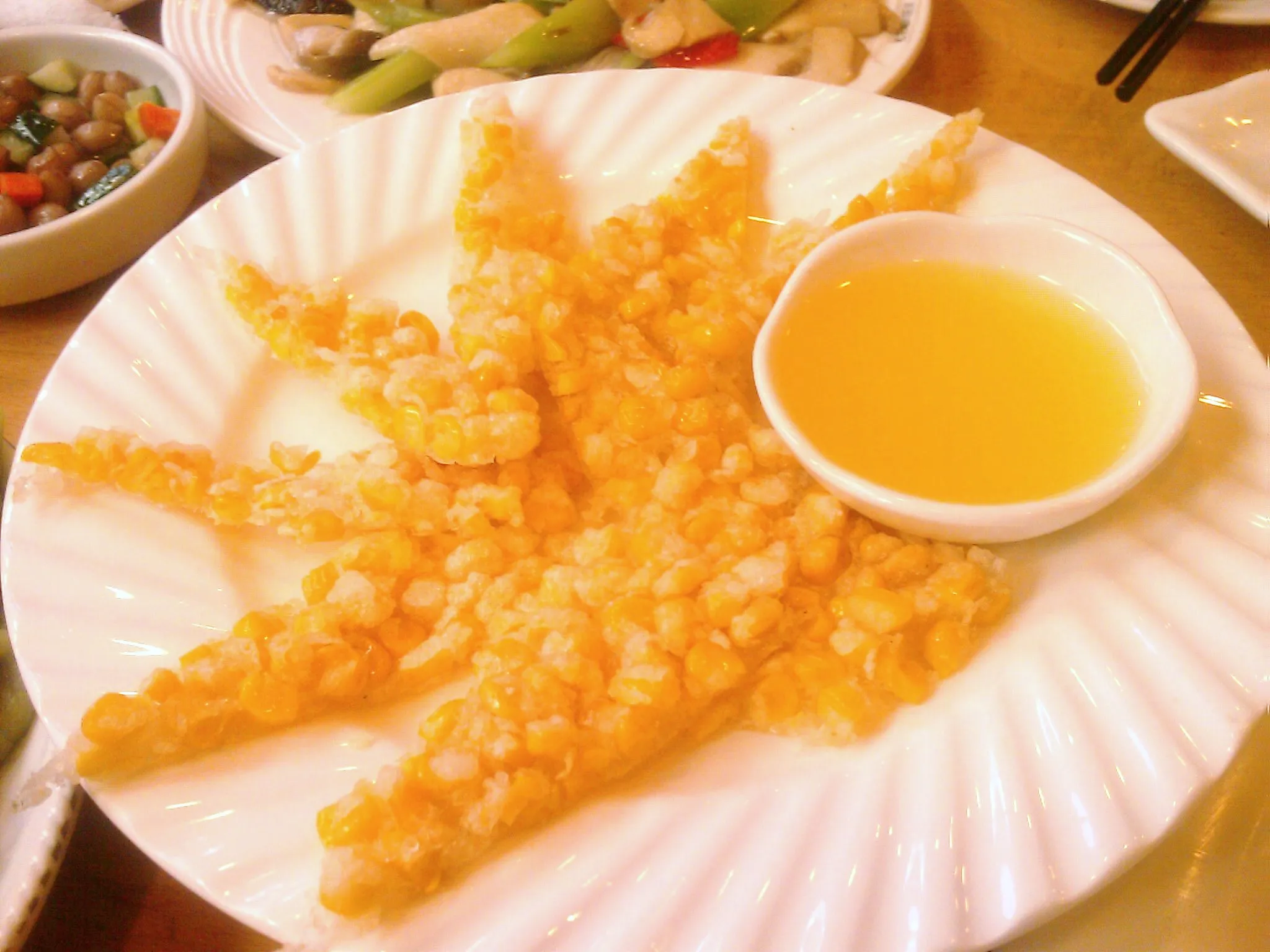 とうもろこしを揚げた料理