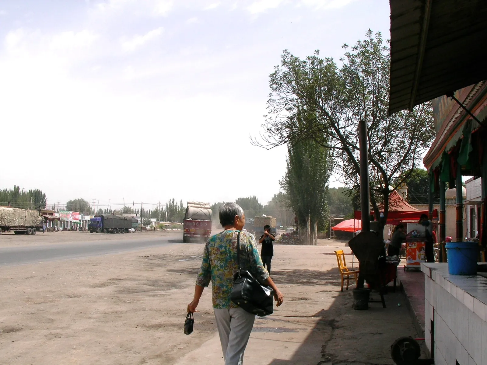 寝台バスの途中休憩