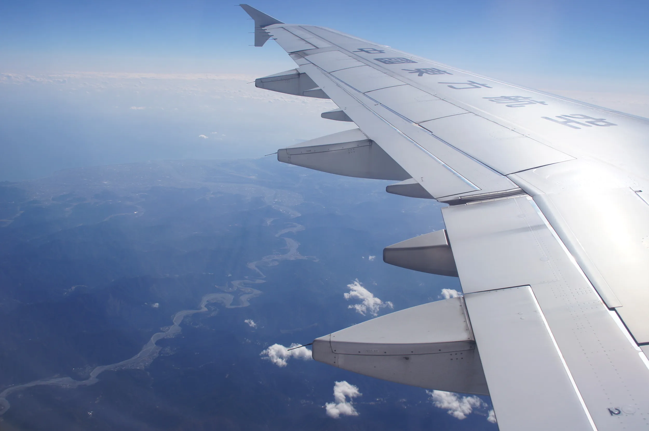 東京から上海へ向かう機内