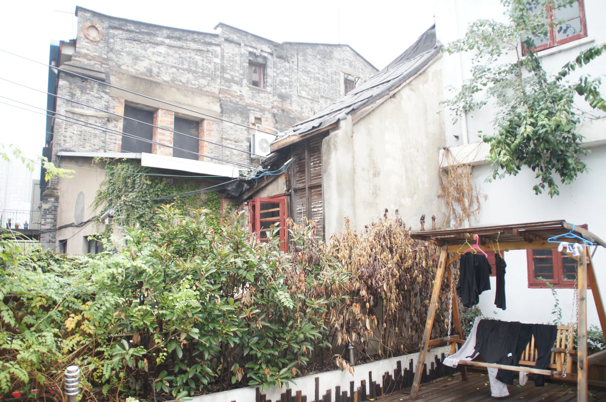 ユースホステルの洗濯物干し場