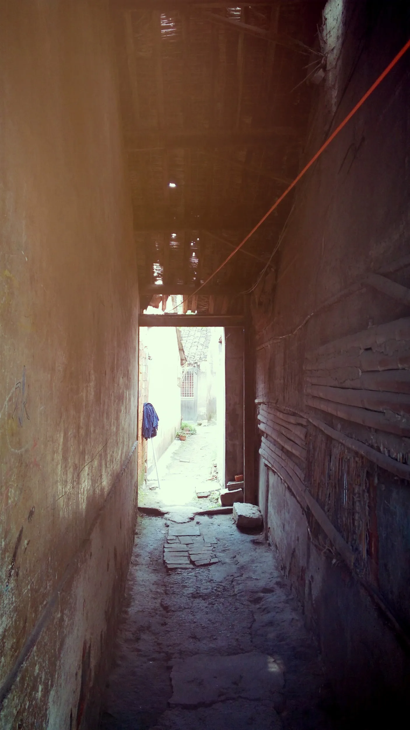 方橋商住小区付近の裏路地