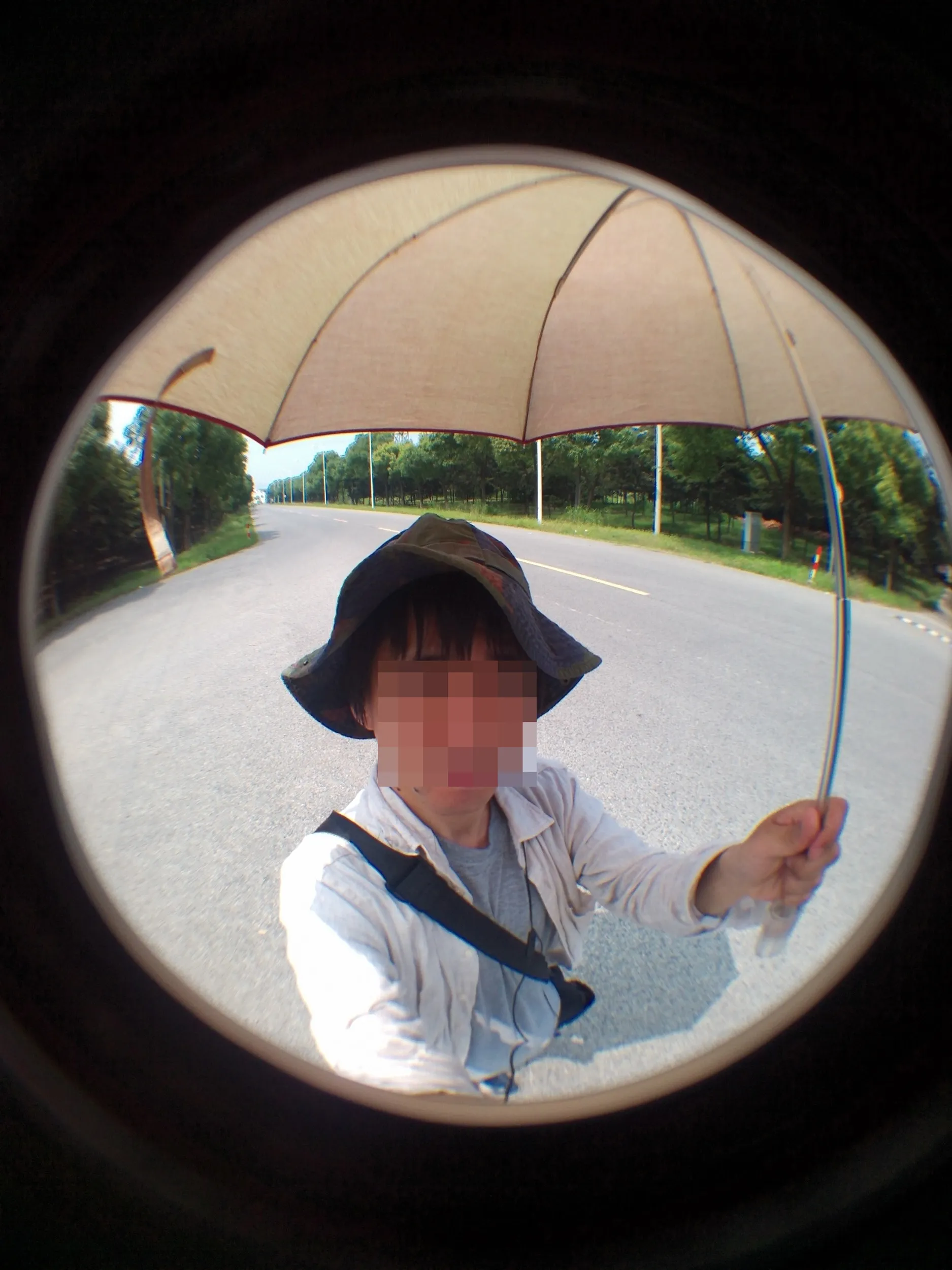 興隆路の途上で記念撮影