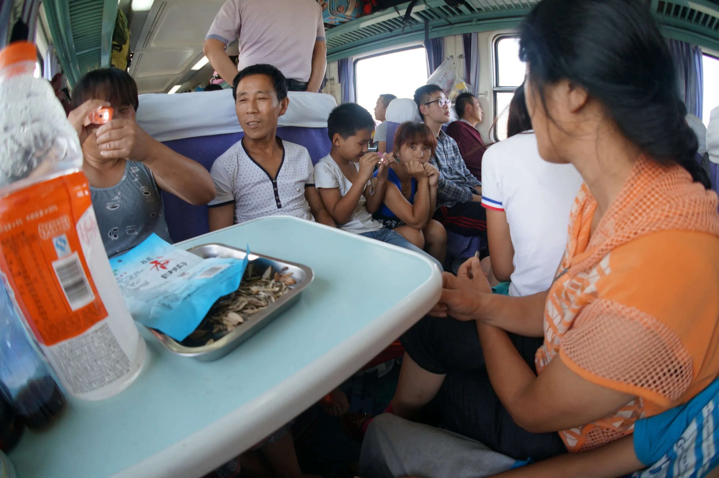 子供たちと遊ぶ