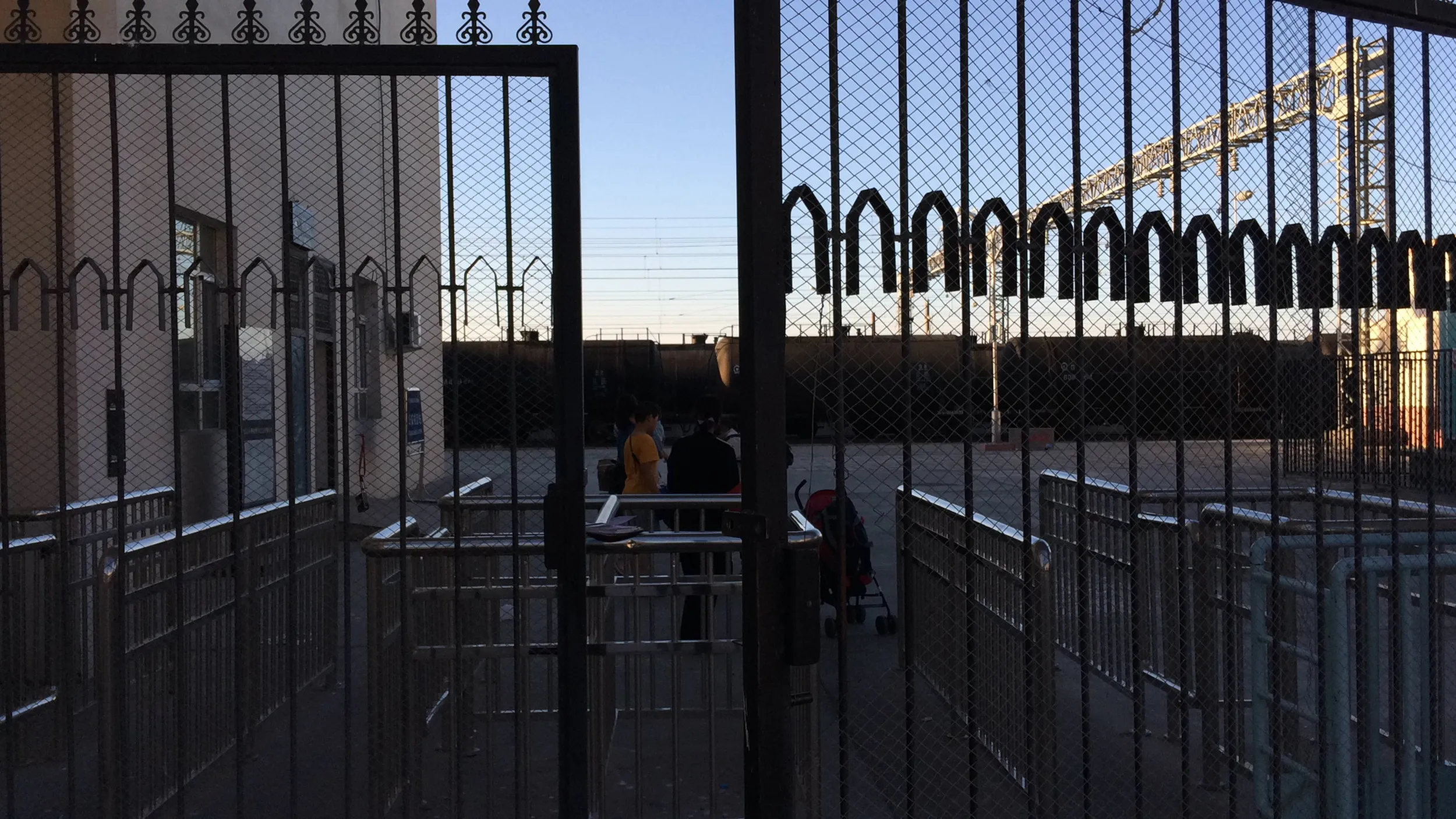 トルファン駅の外観