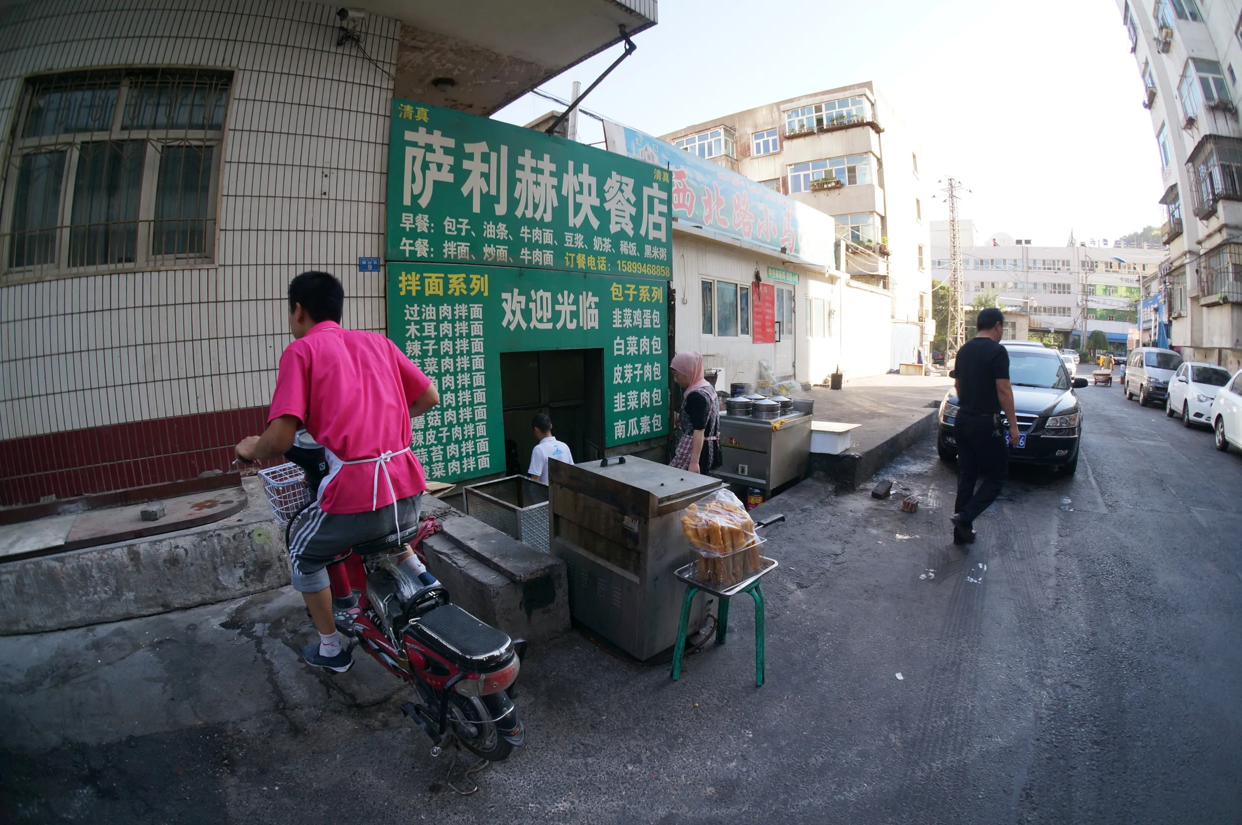 ユース傍の食堂で朝食