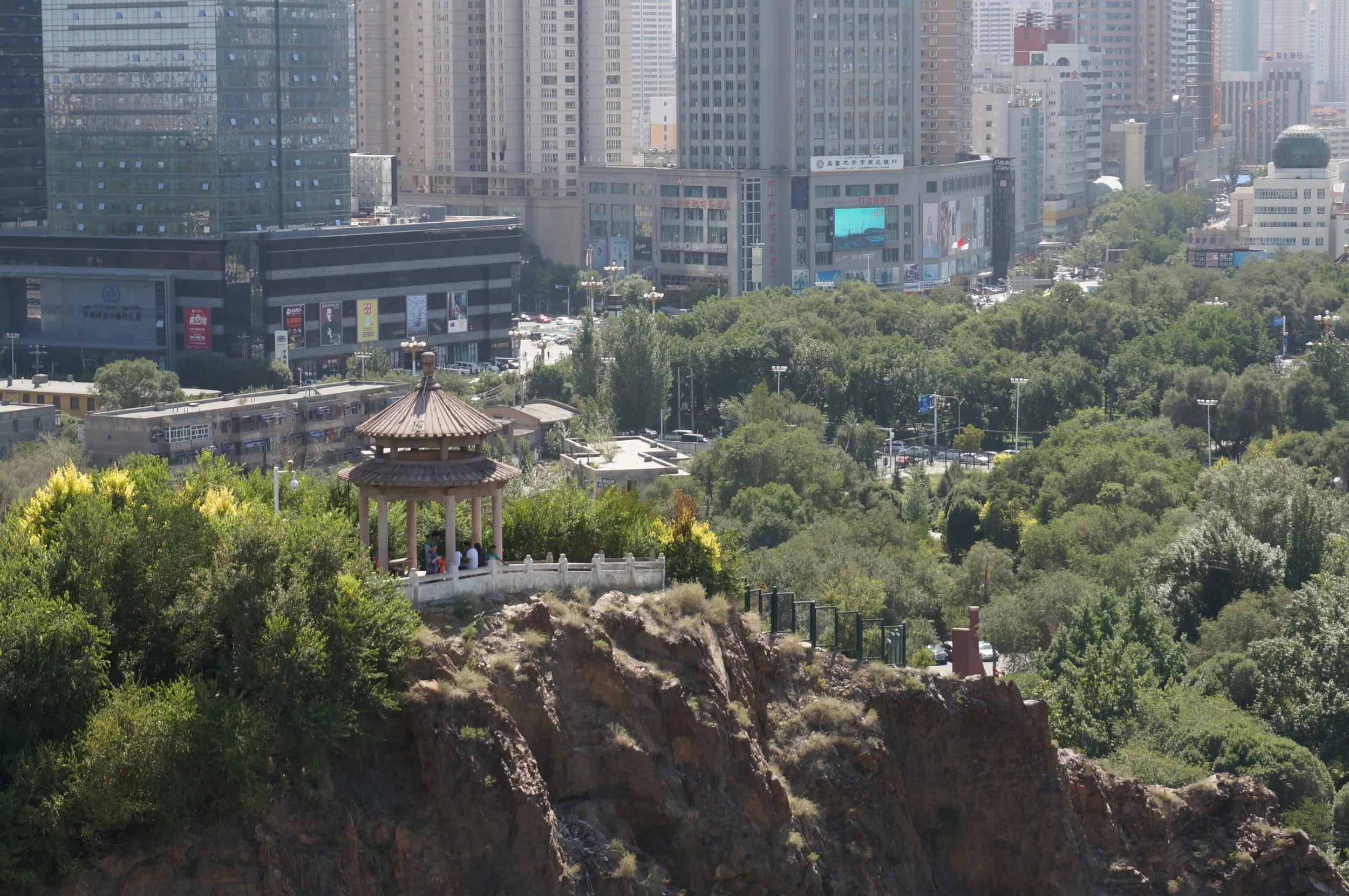 紅山塔付近の風景