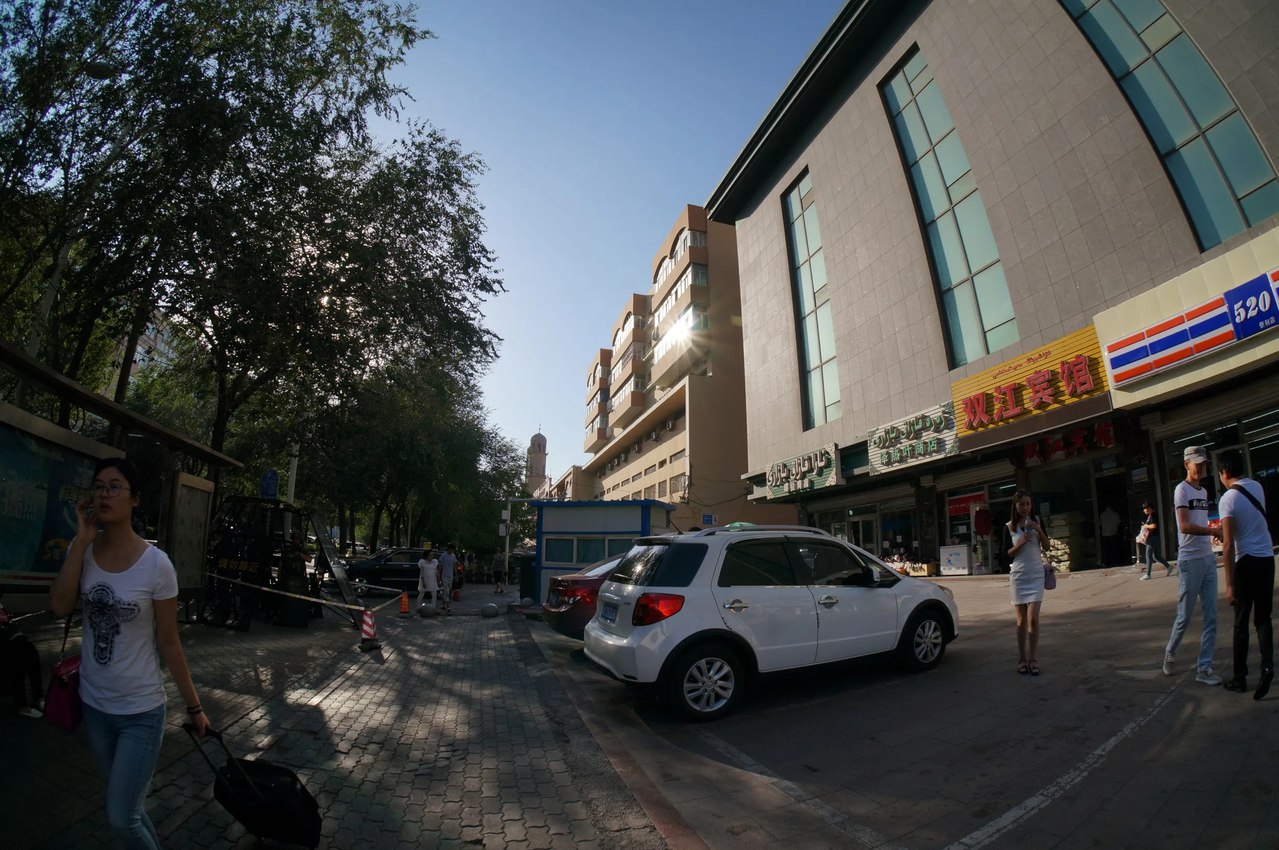 国際バスターミナル付近