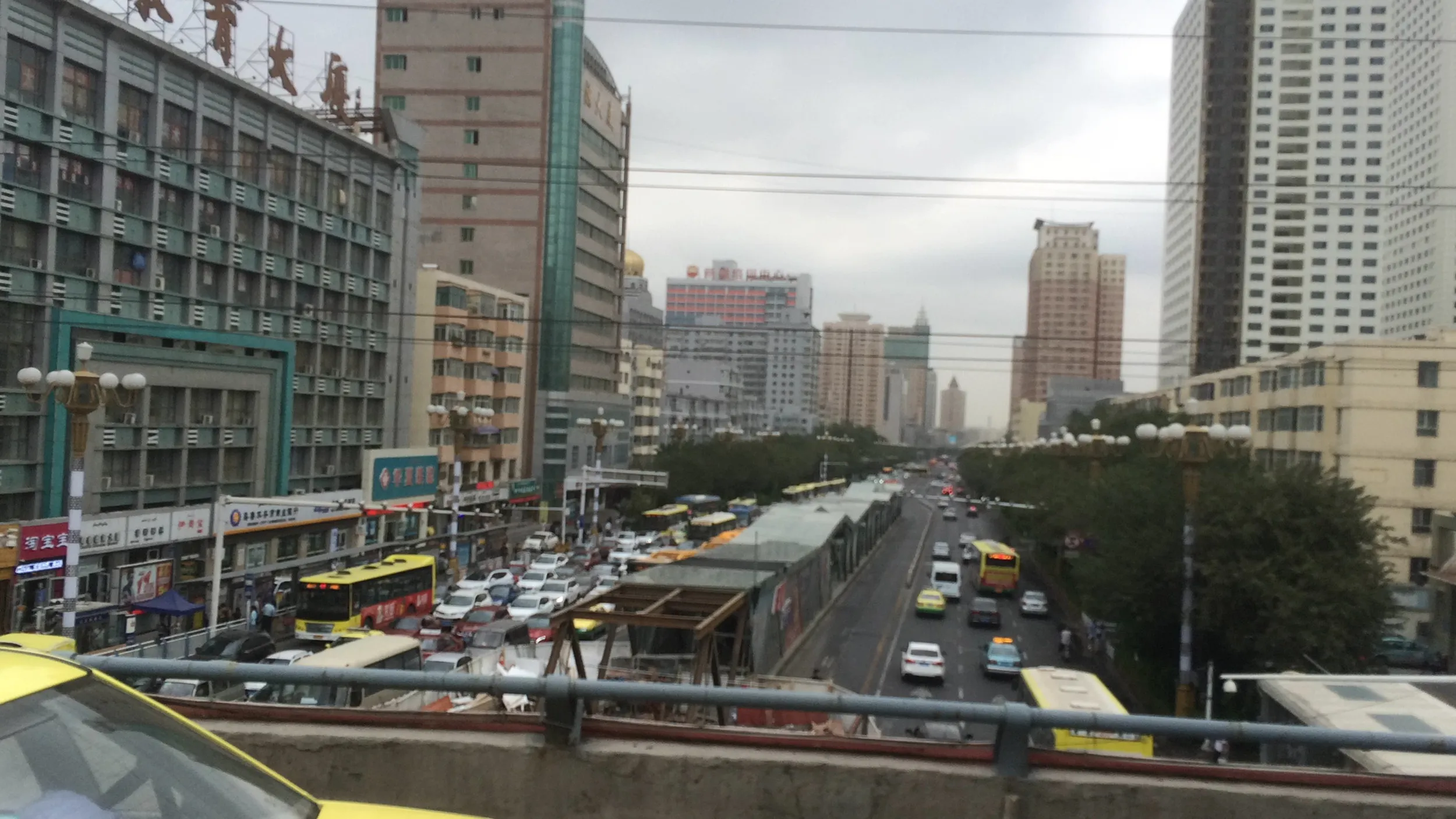 帰りのバスと風景