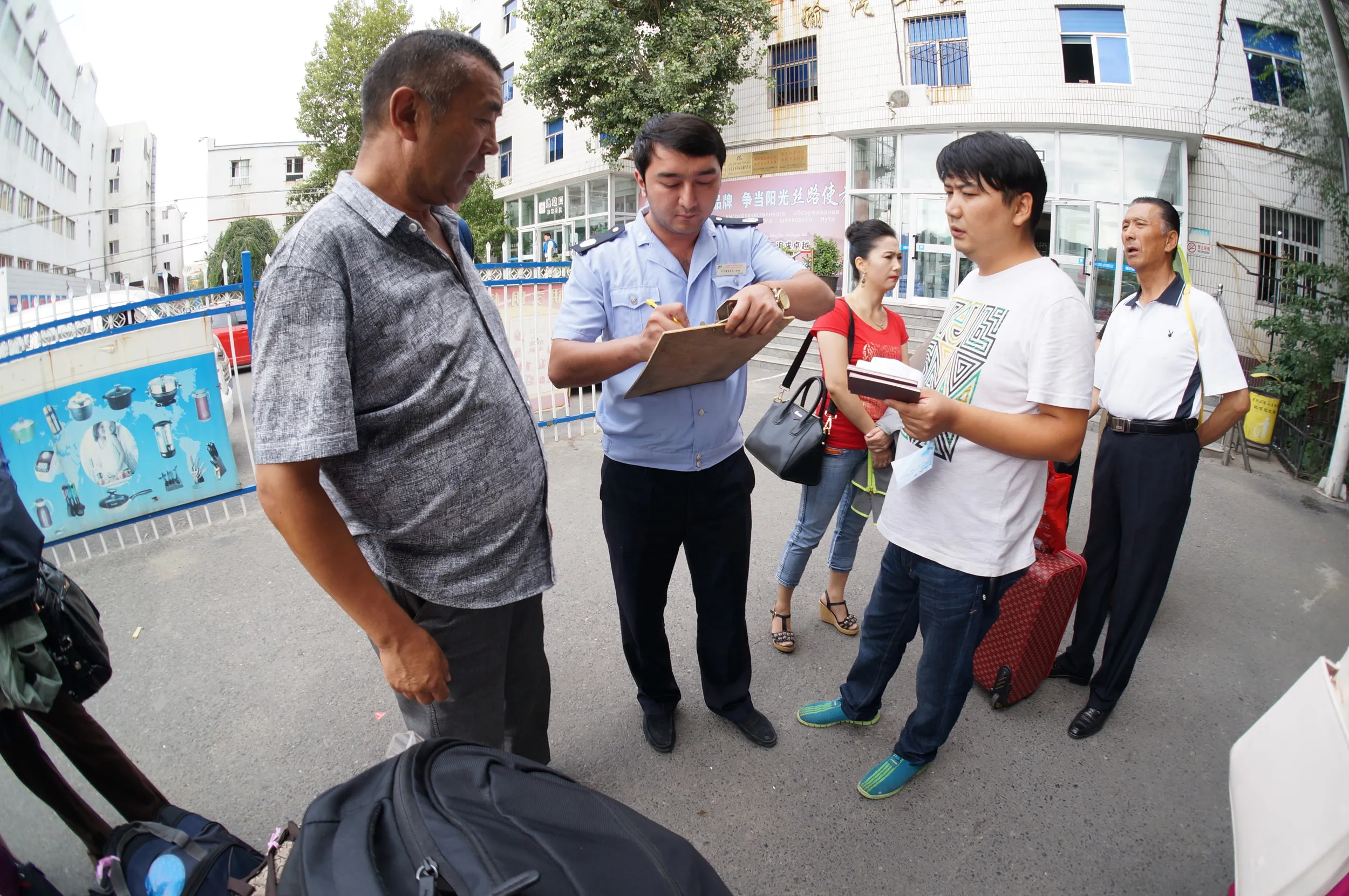 荷物の積み込み
