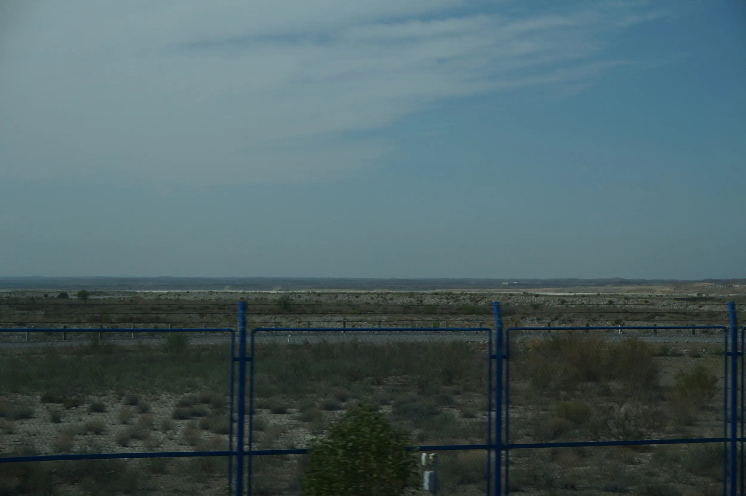 国境地帯を移動