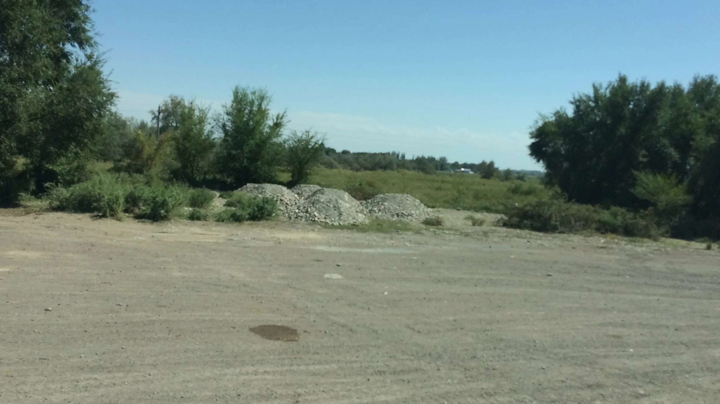 ピトジム(Пиджим)郊外の風景