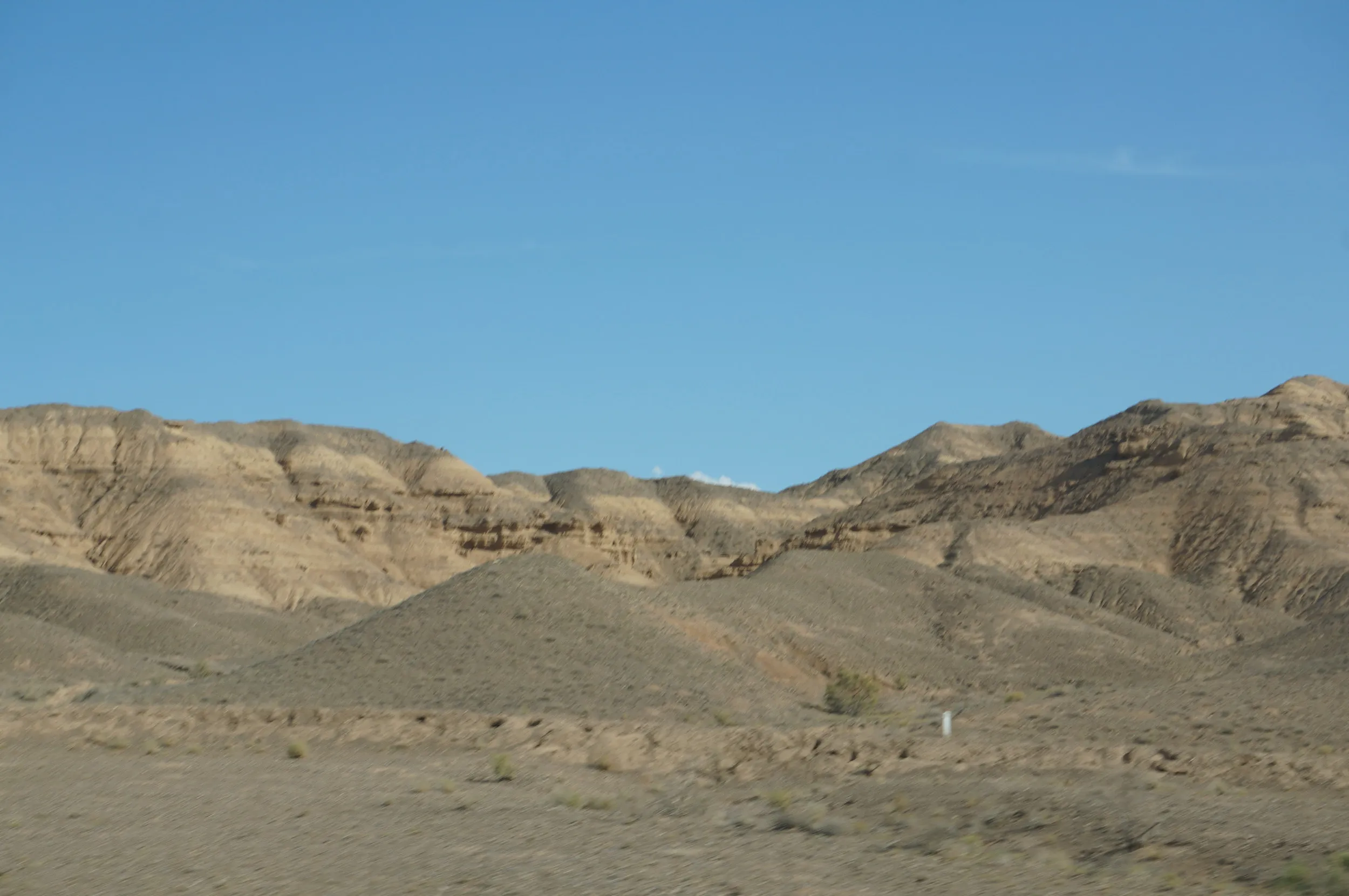 アルマトイ間の車窓風景