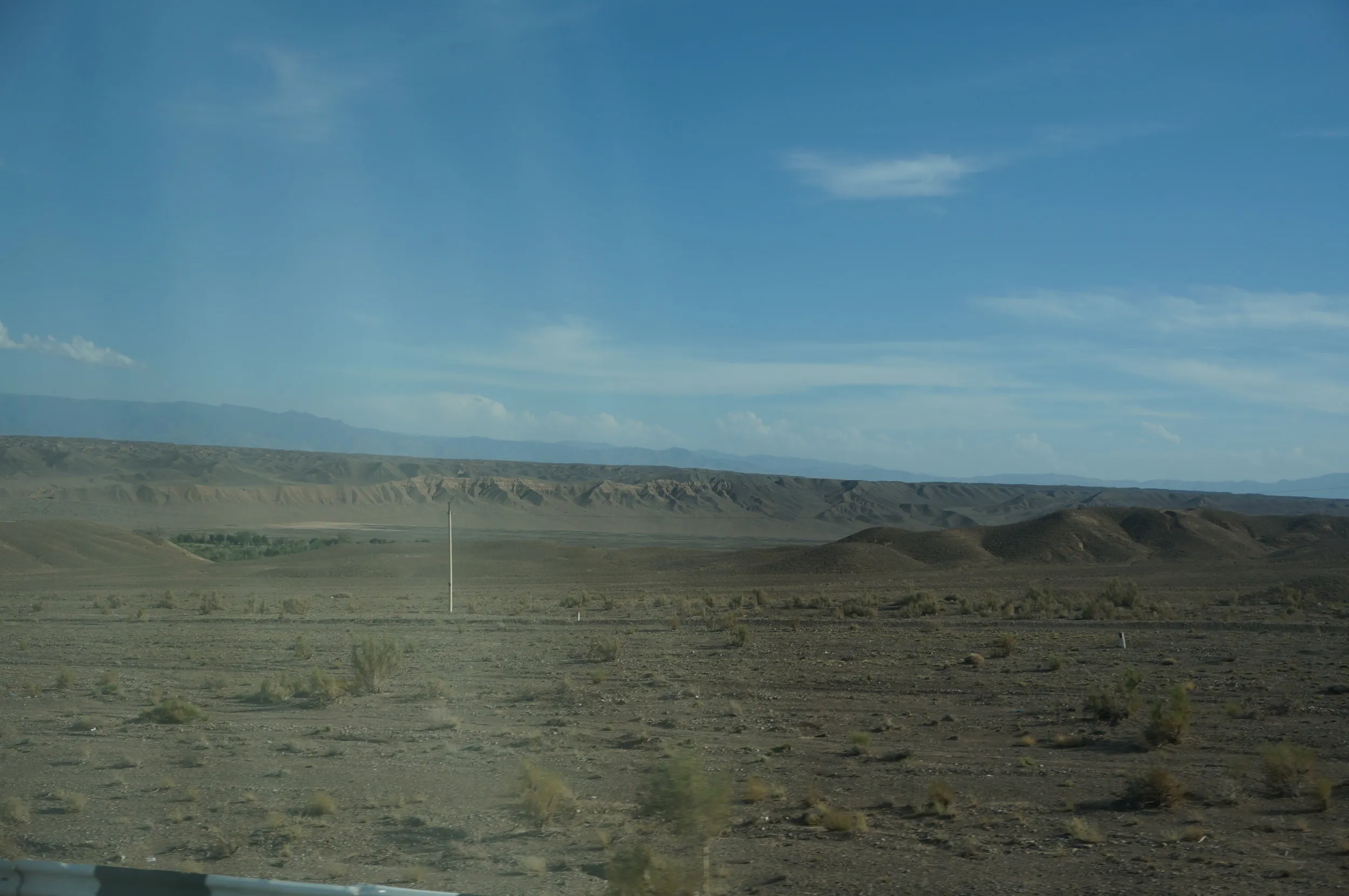 アルマトイ間の車窓風景