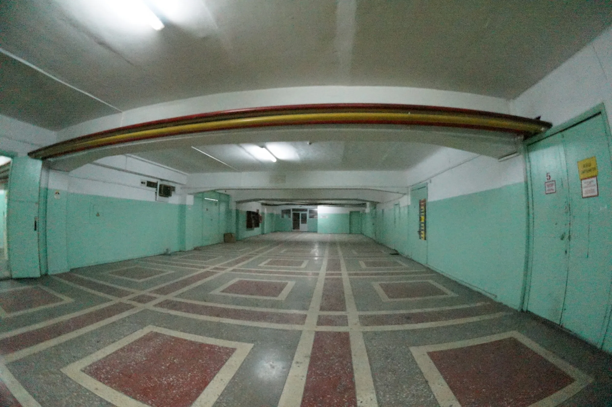 トイレへの道のりは遠い