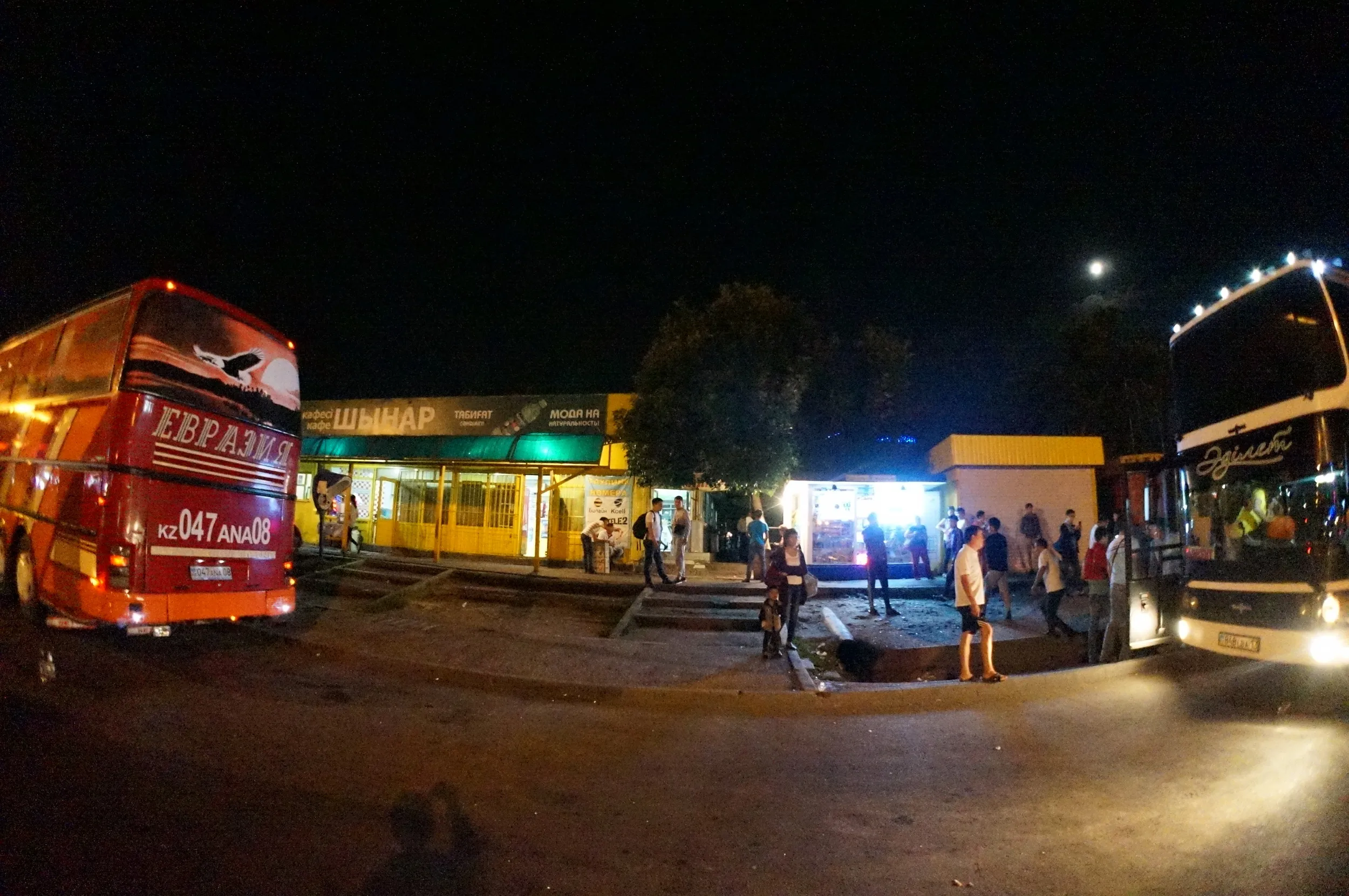 バスステーション付近の風景