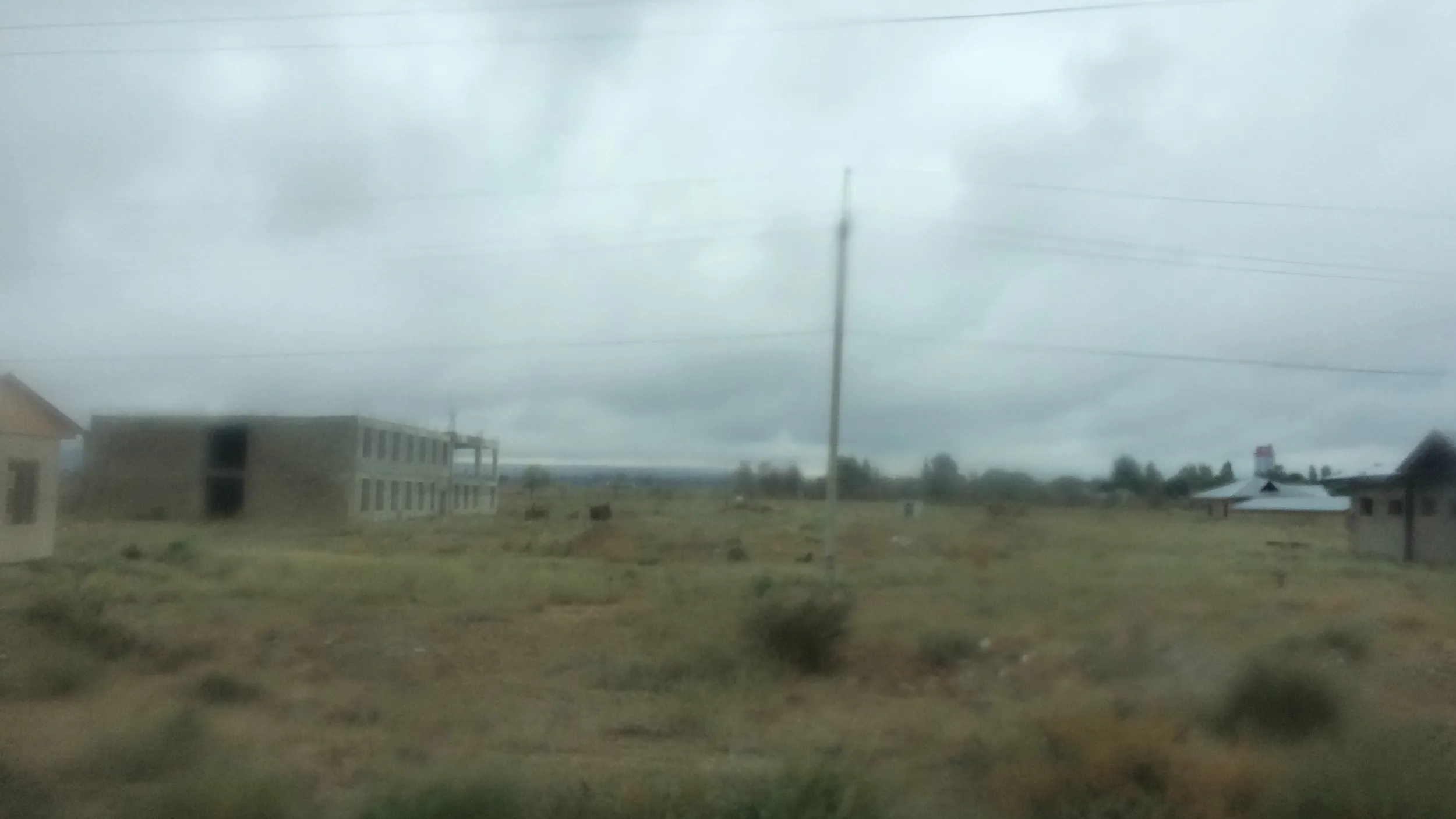 出入国管理所へ移動