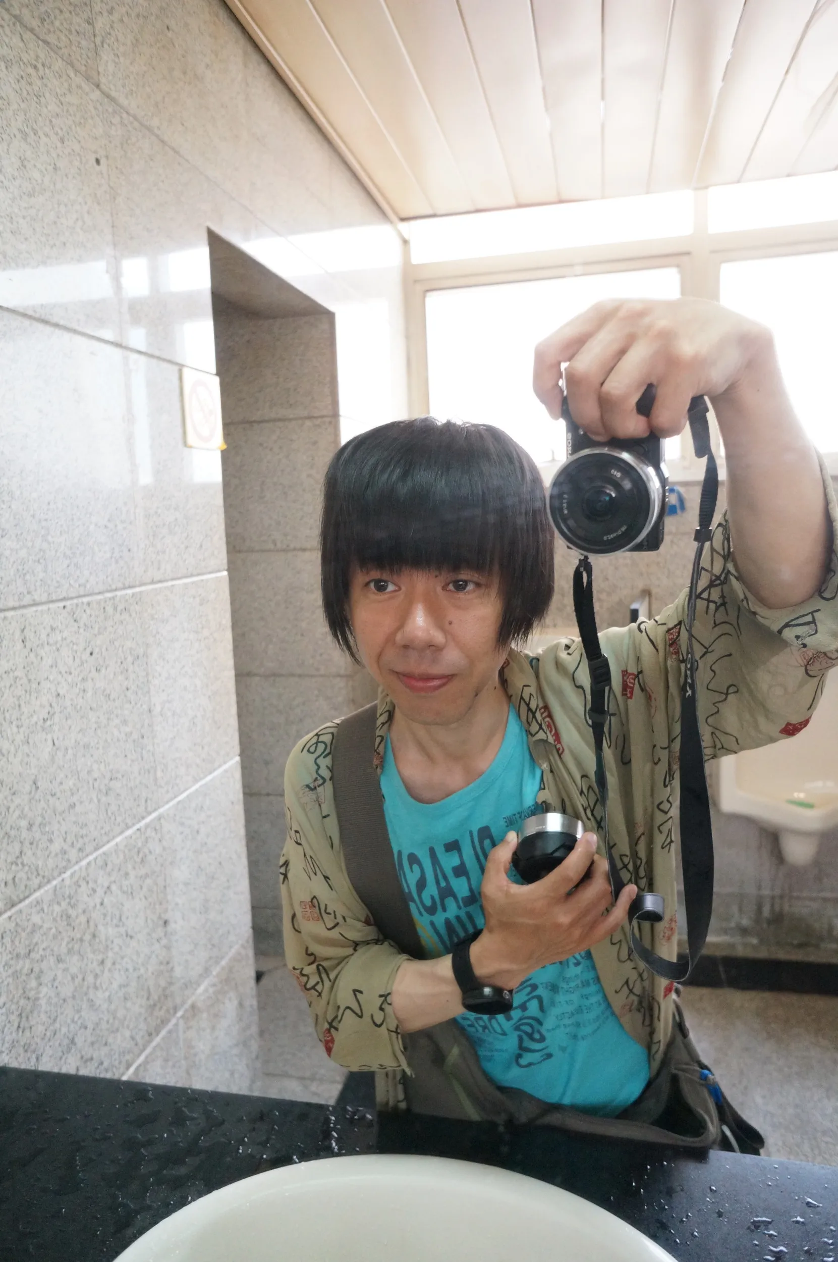 福州路の新華書店のトイレで記念撮影