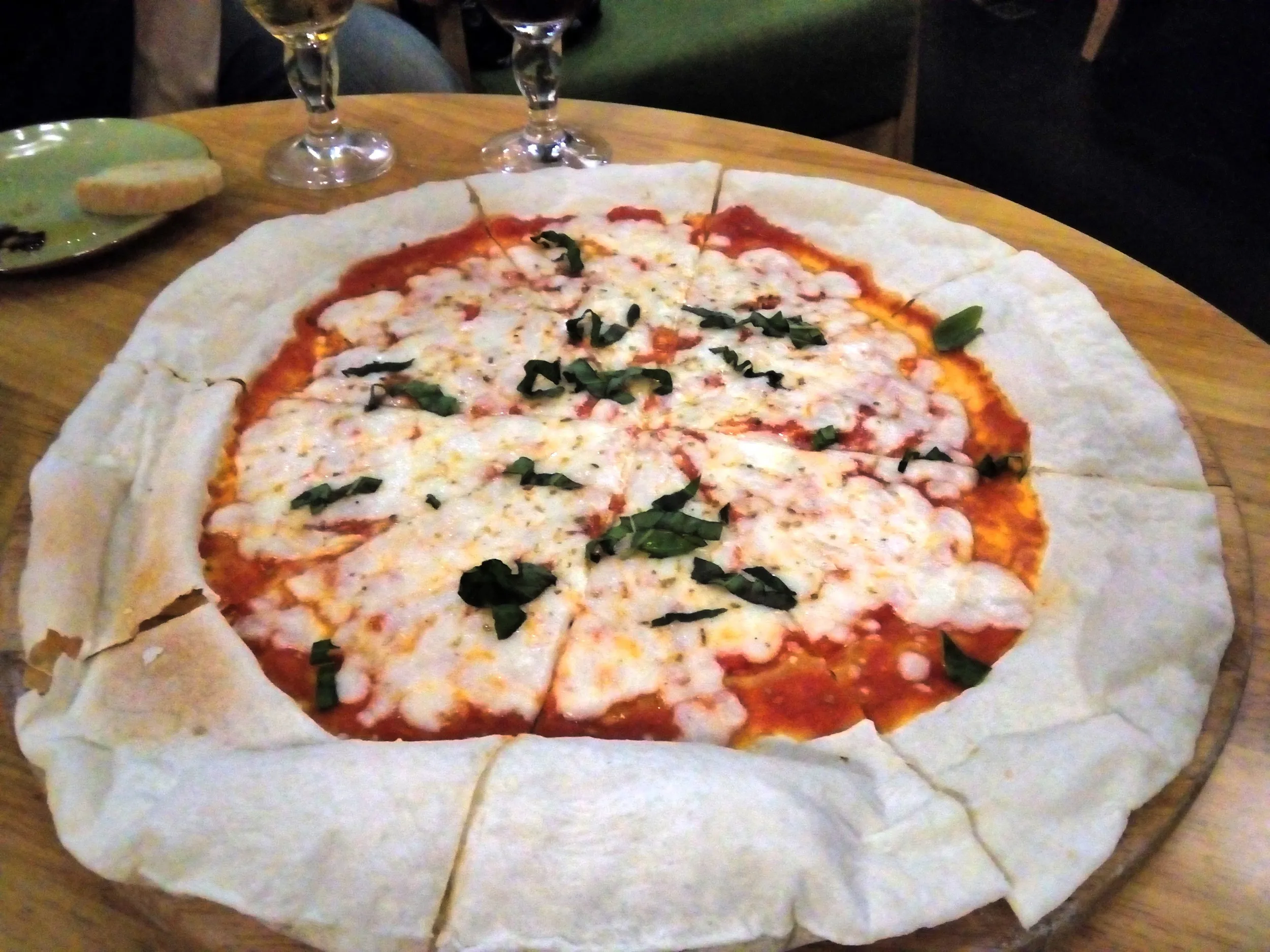 ナポリタンのピザ