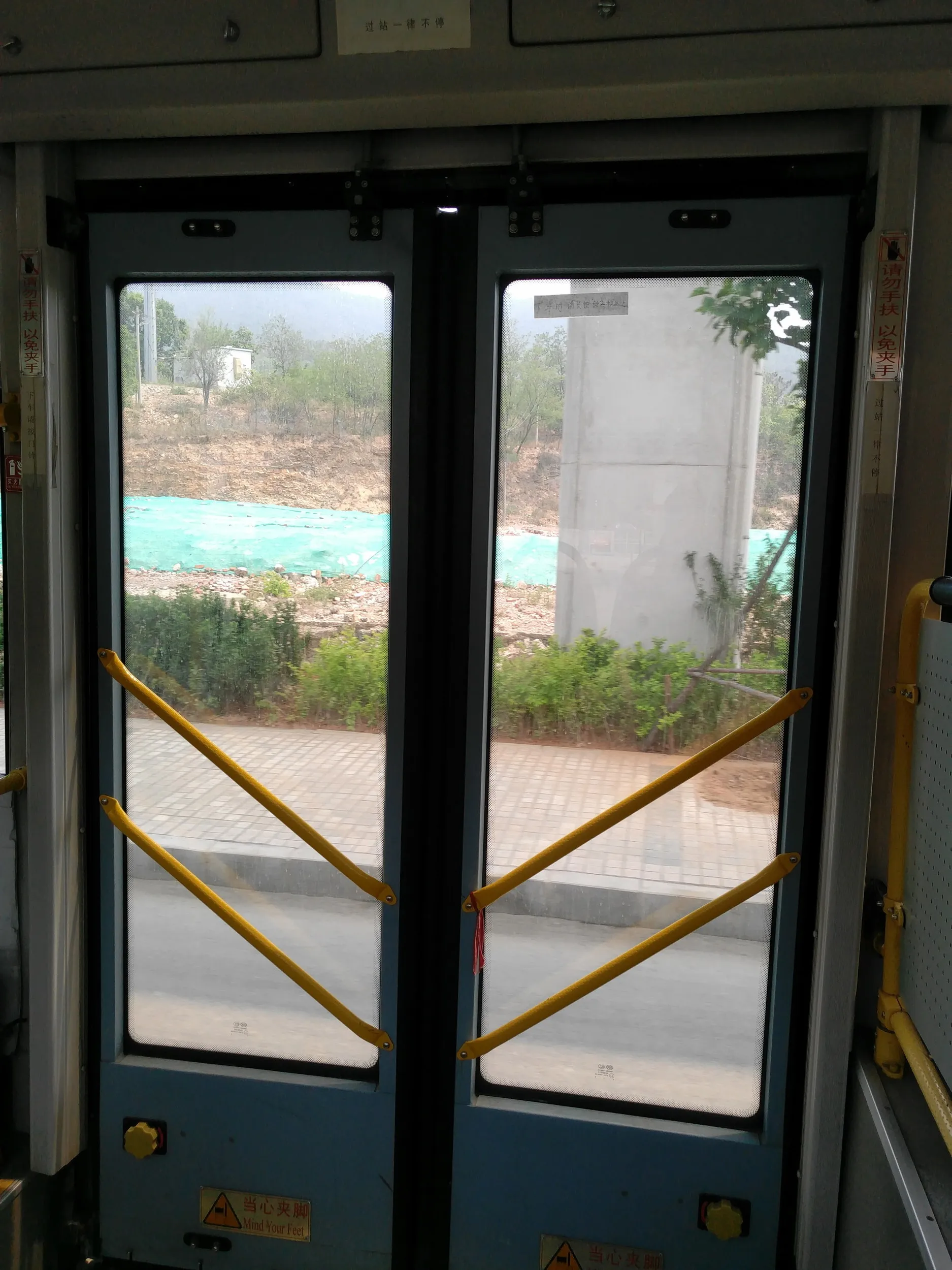 帰りのバス車窓