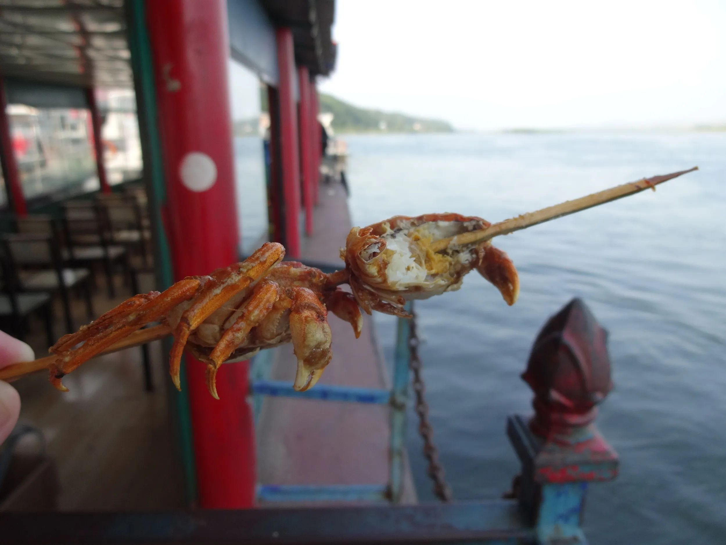 モクズガニの串揚げ