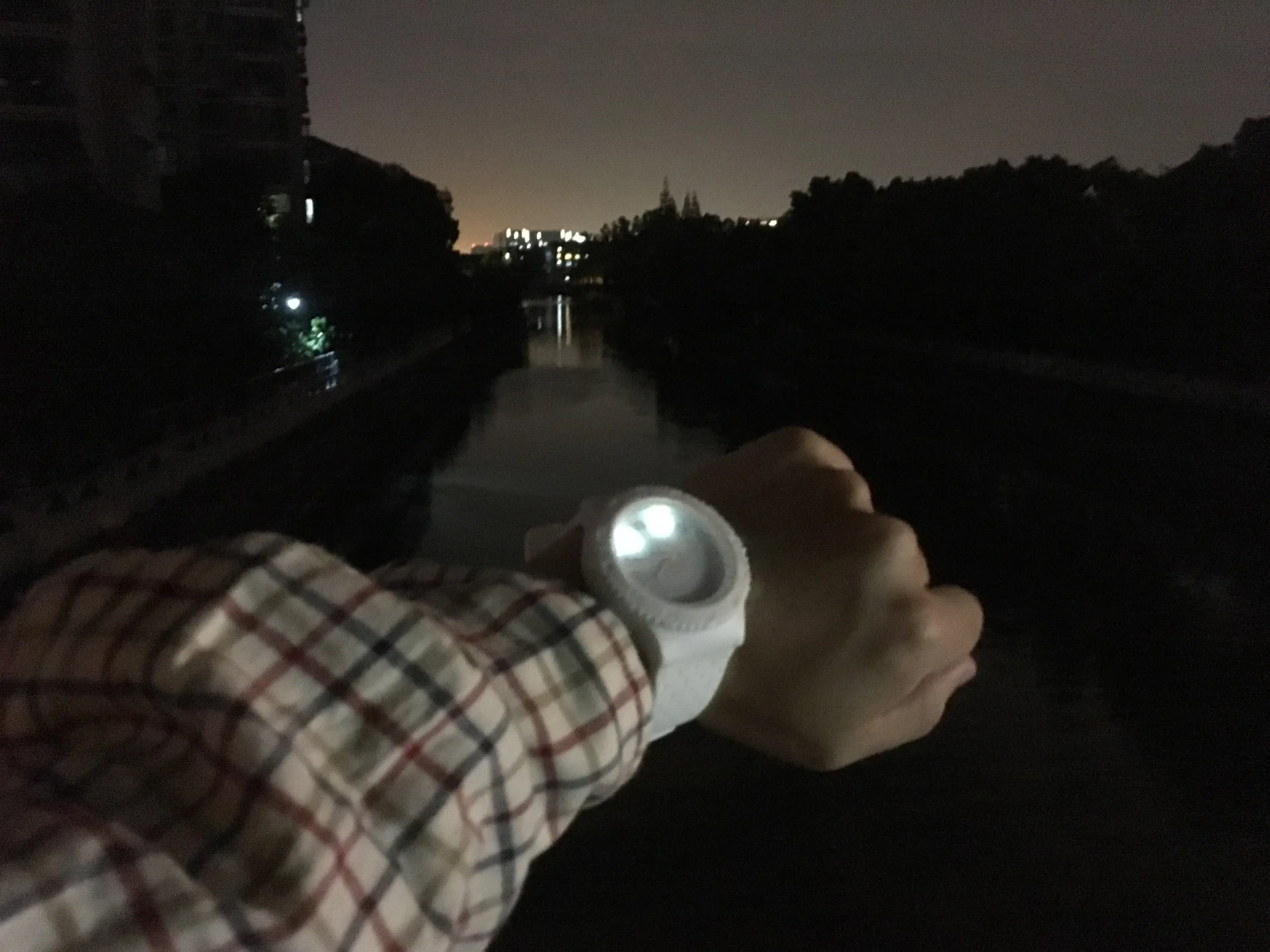 取り壊された街並み