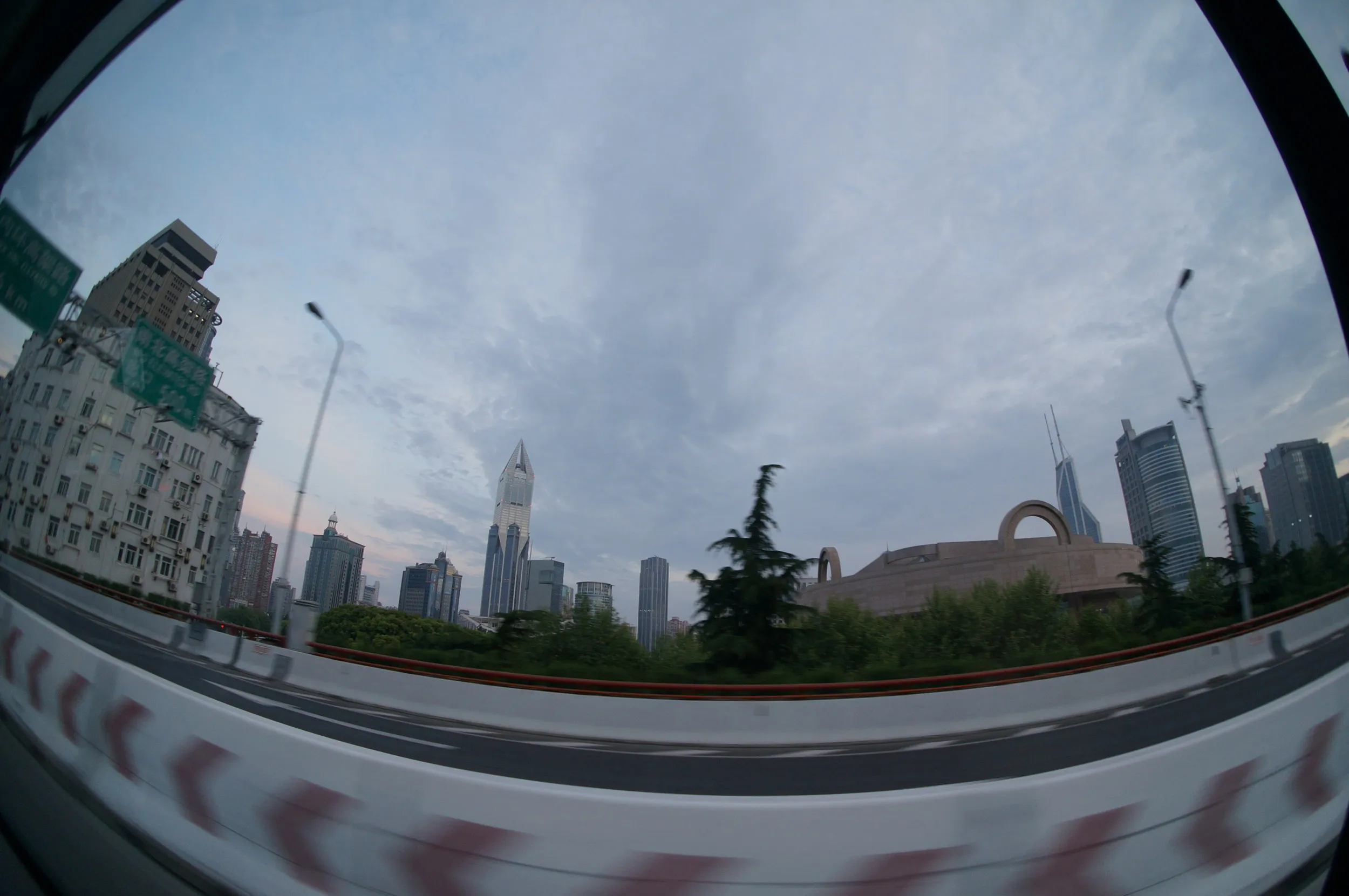 タクシーからの車窓