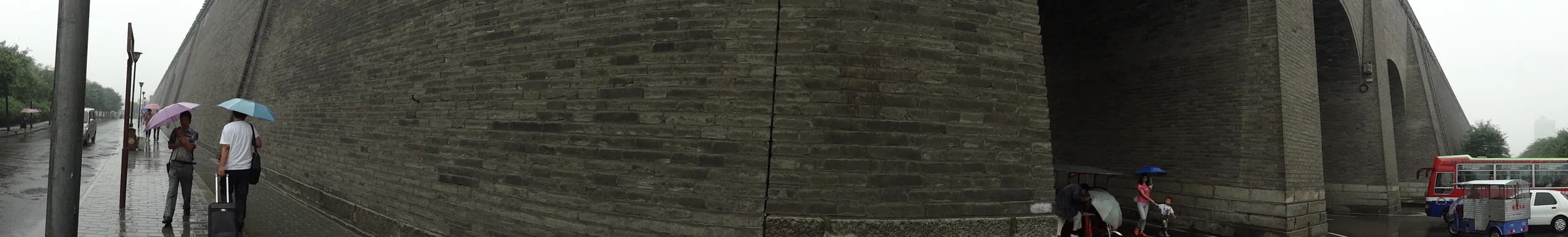 尚勤門付近のパノラマ写真