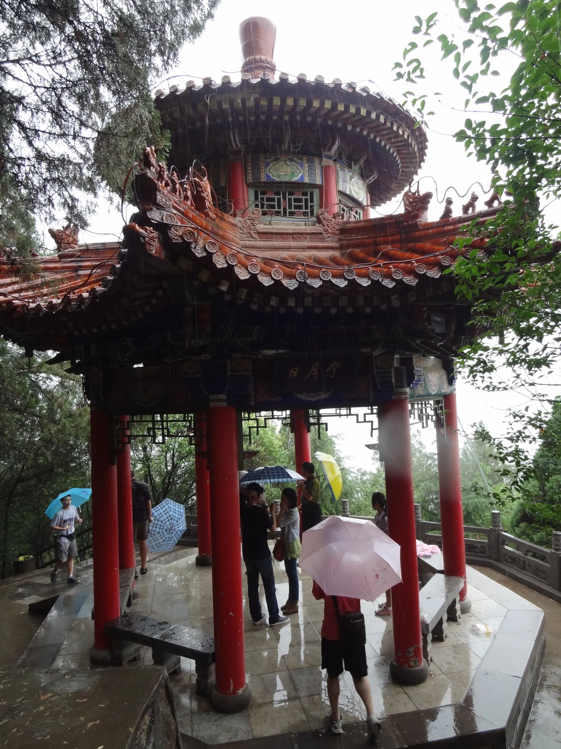 日月亭の休憩所