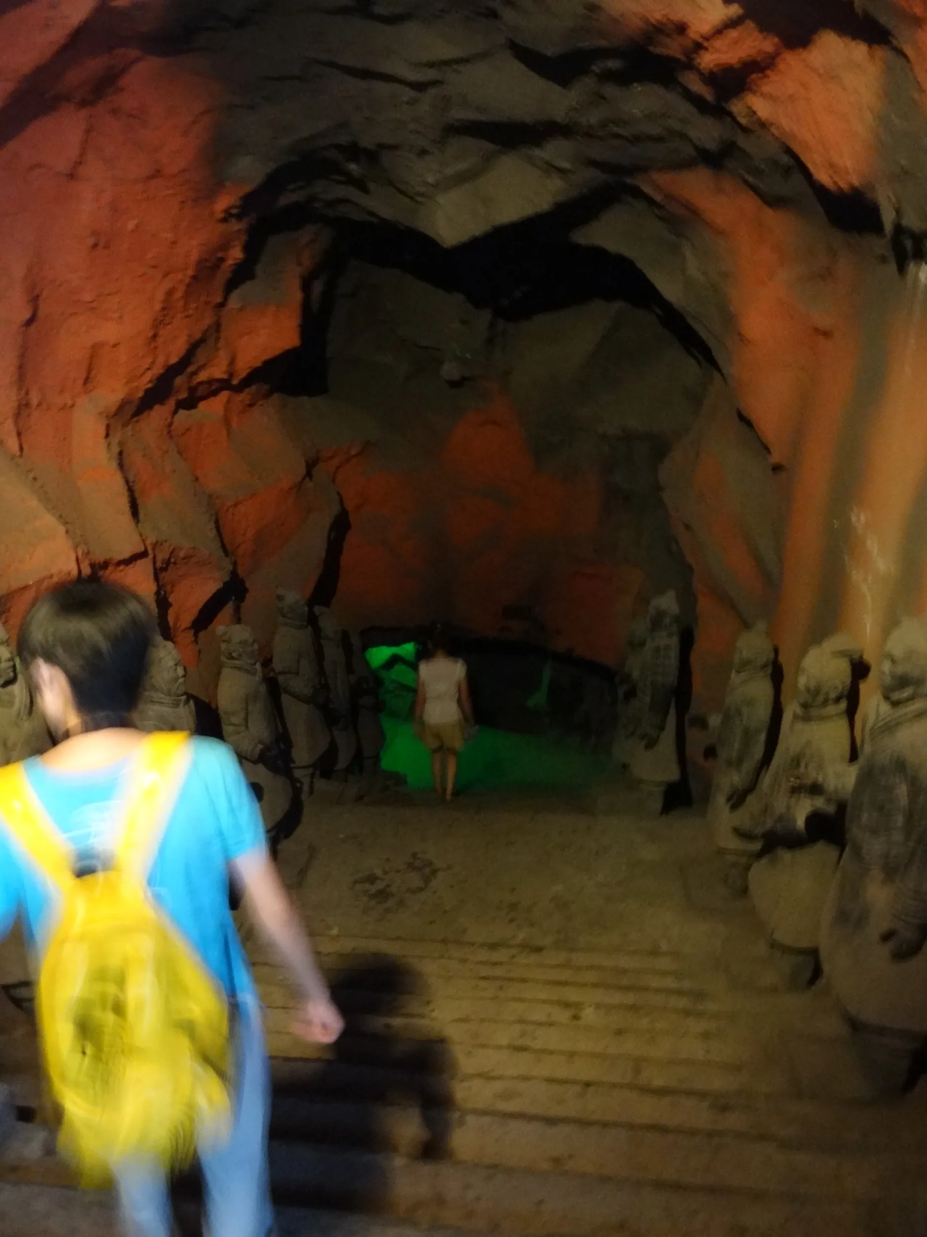 世界八大奇跡館の兵馬俑エリア