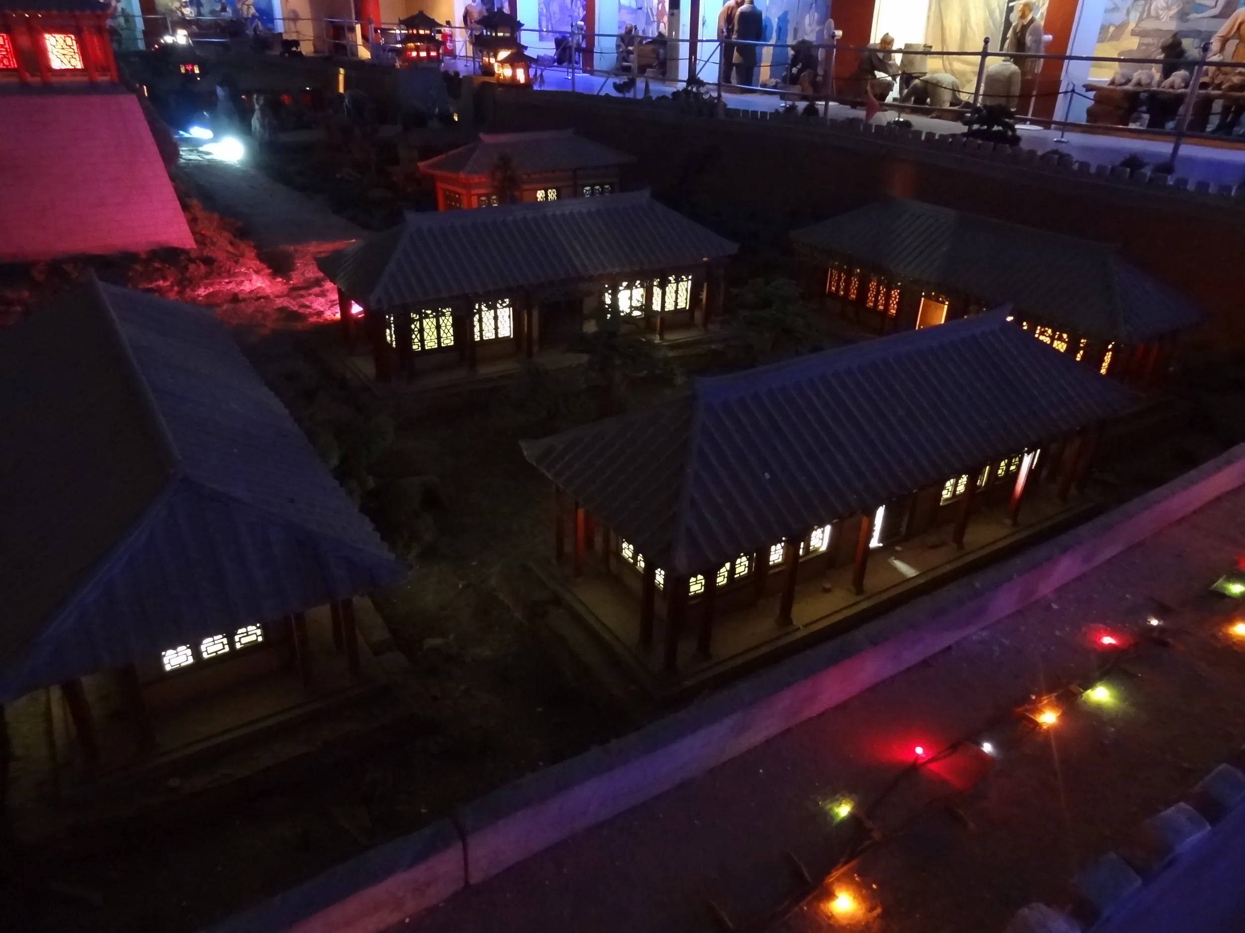 阿房宮か地下宮殿の精巧な模型