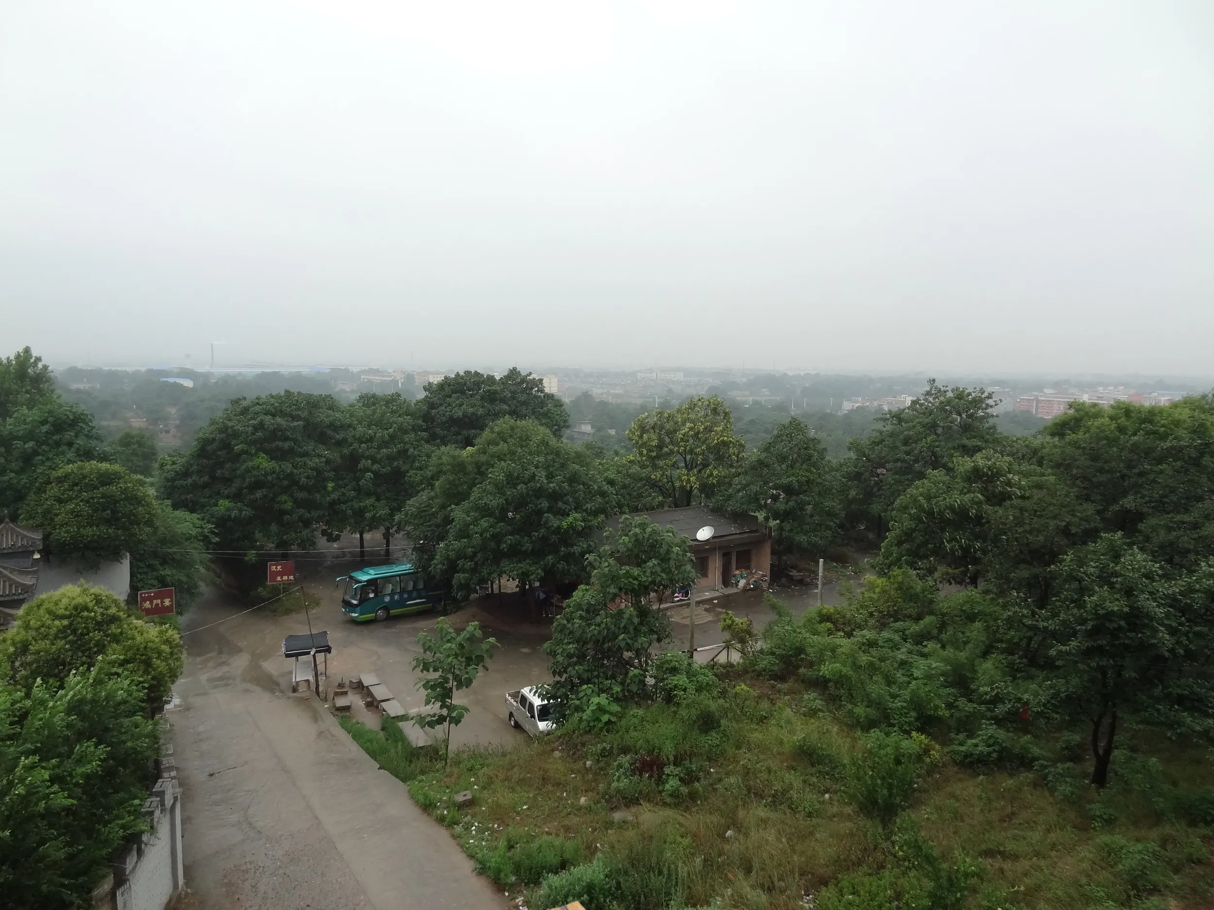 鴻門宴の城壁からの風景