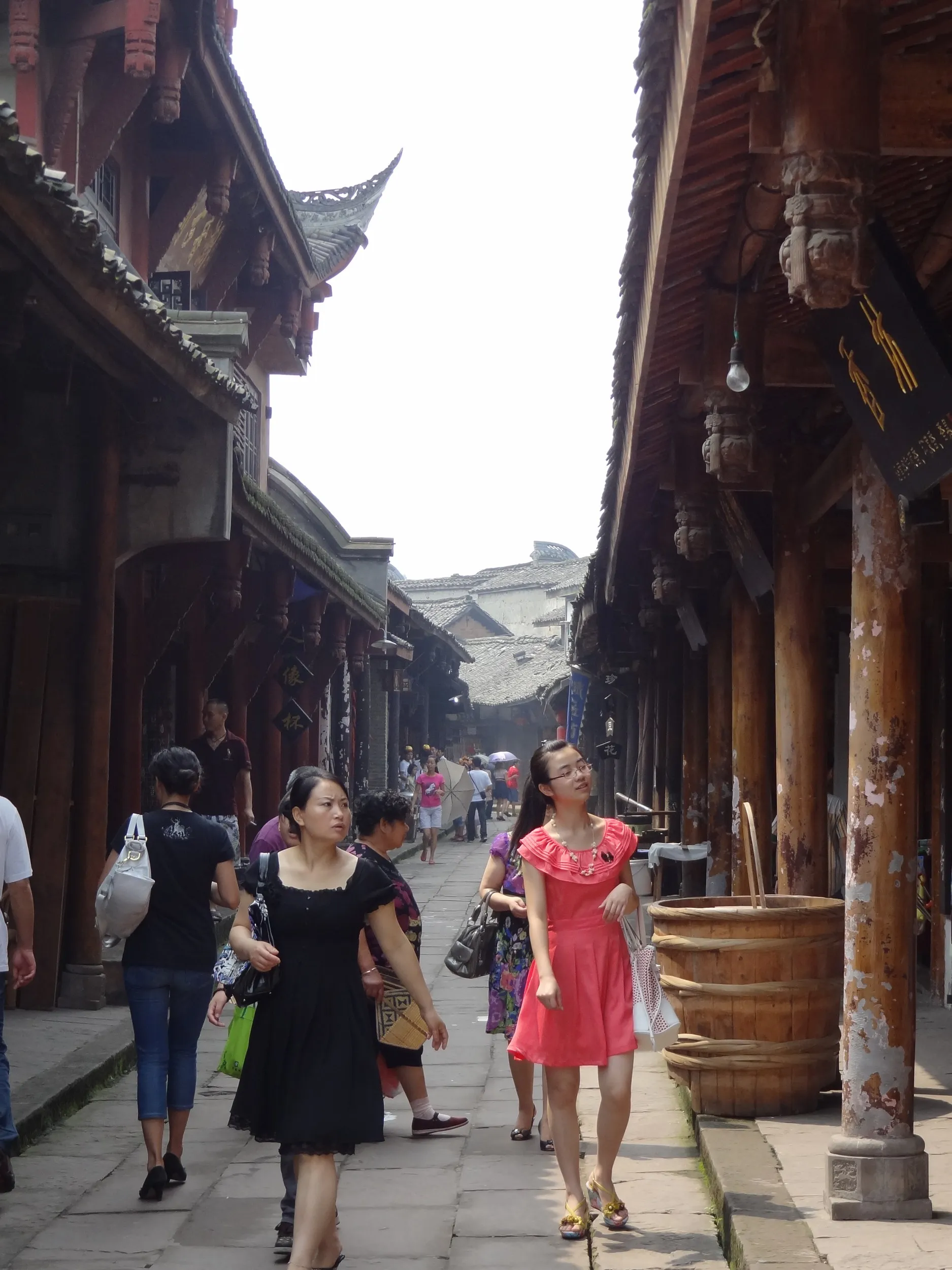 古鎮の街並と商店