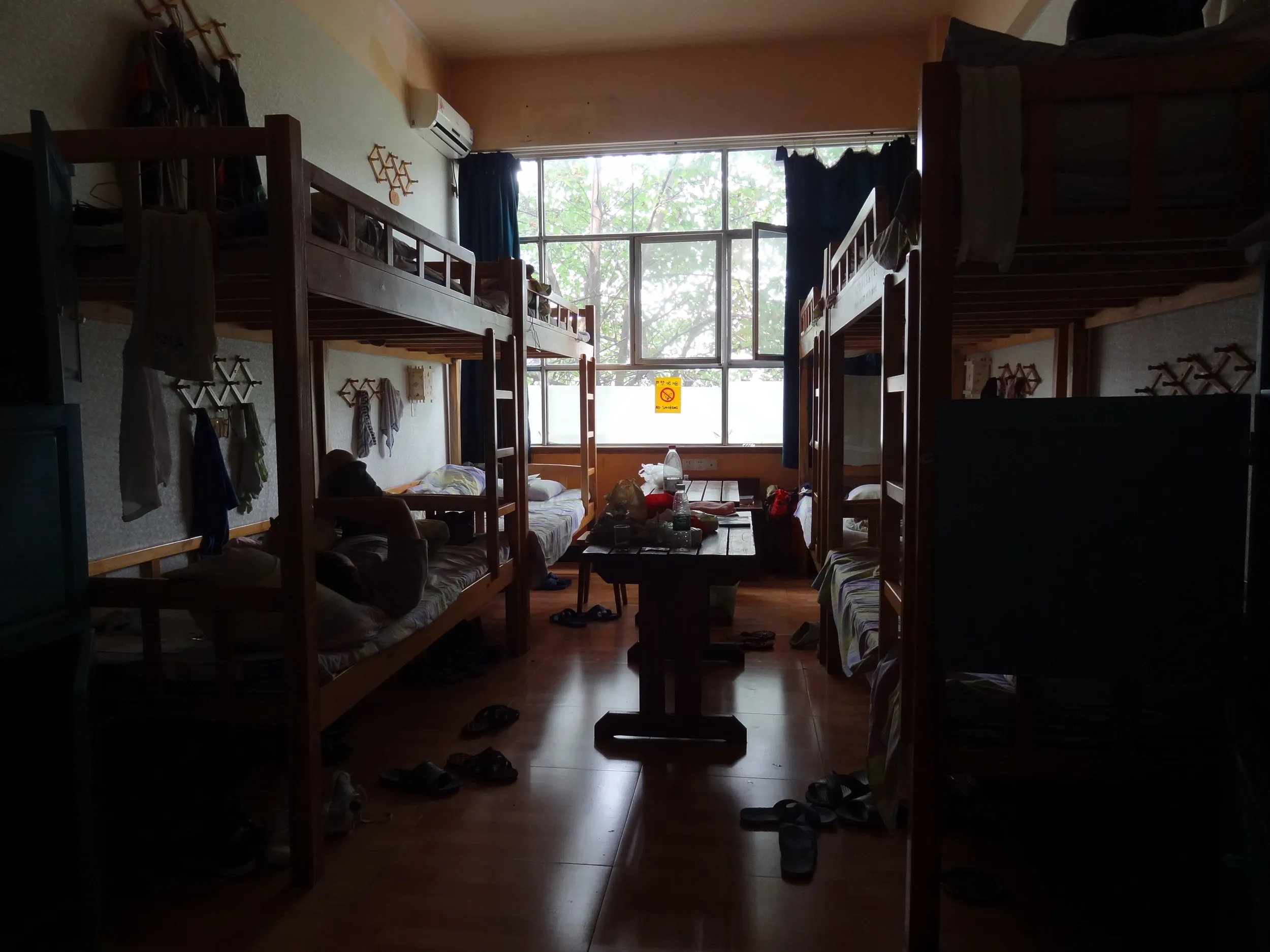 10人部屋のドミトリー