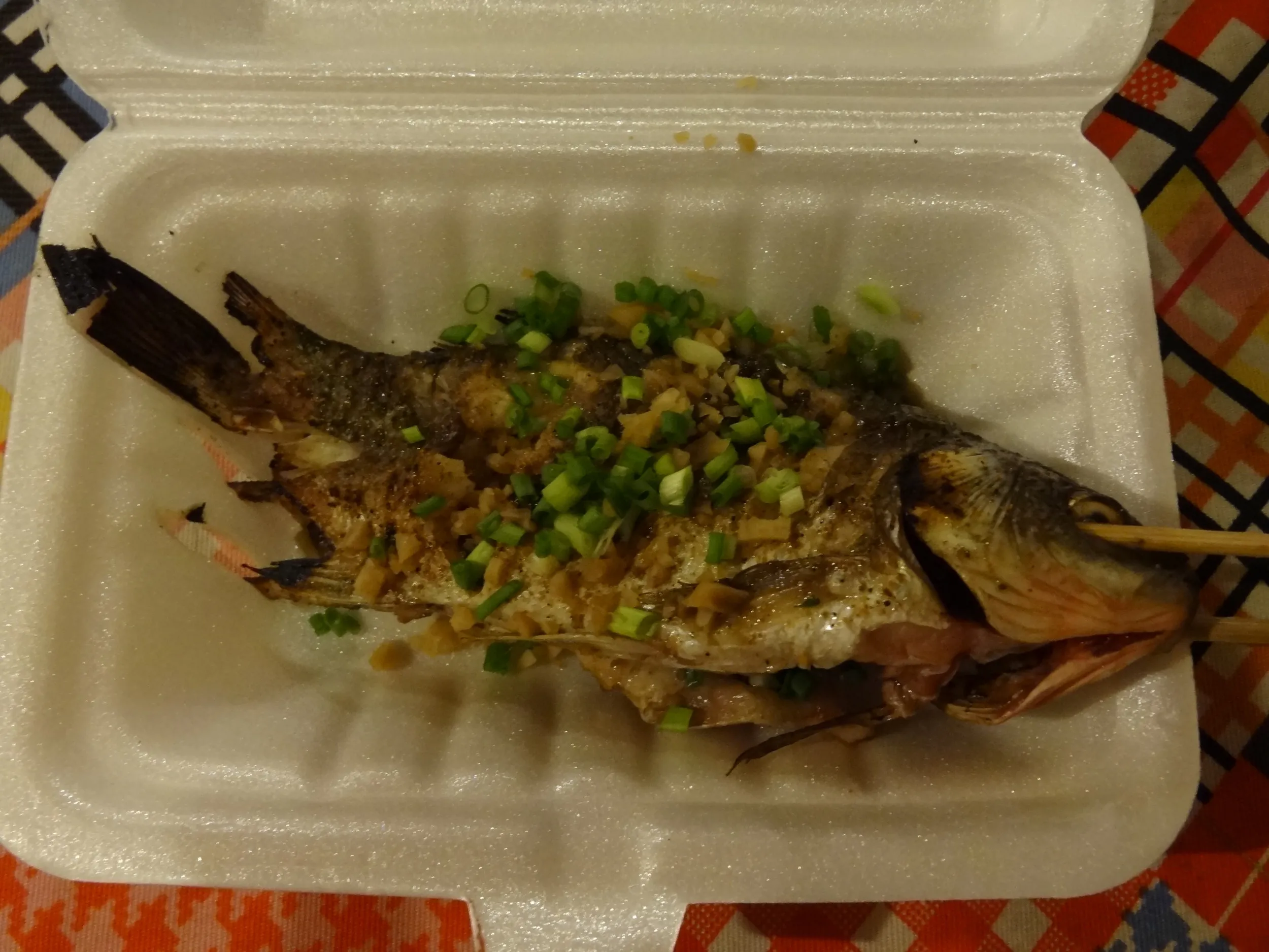 フナらしき焼魚