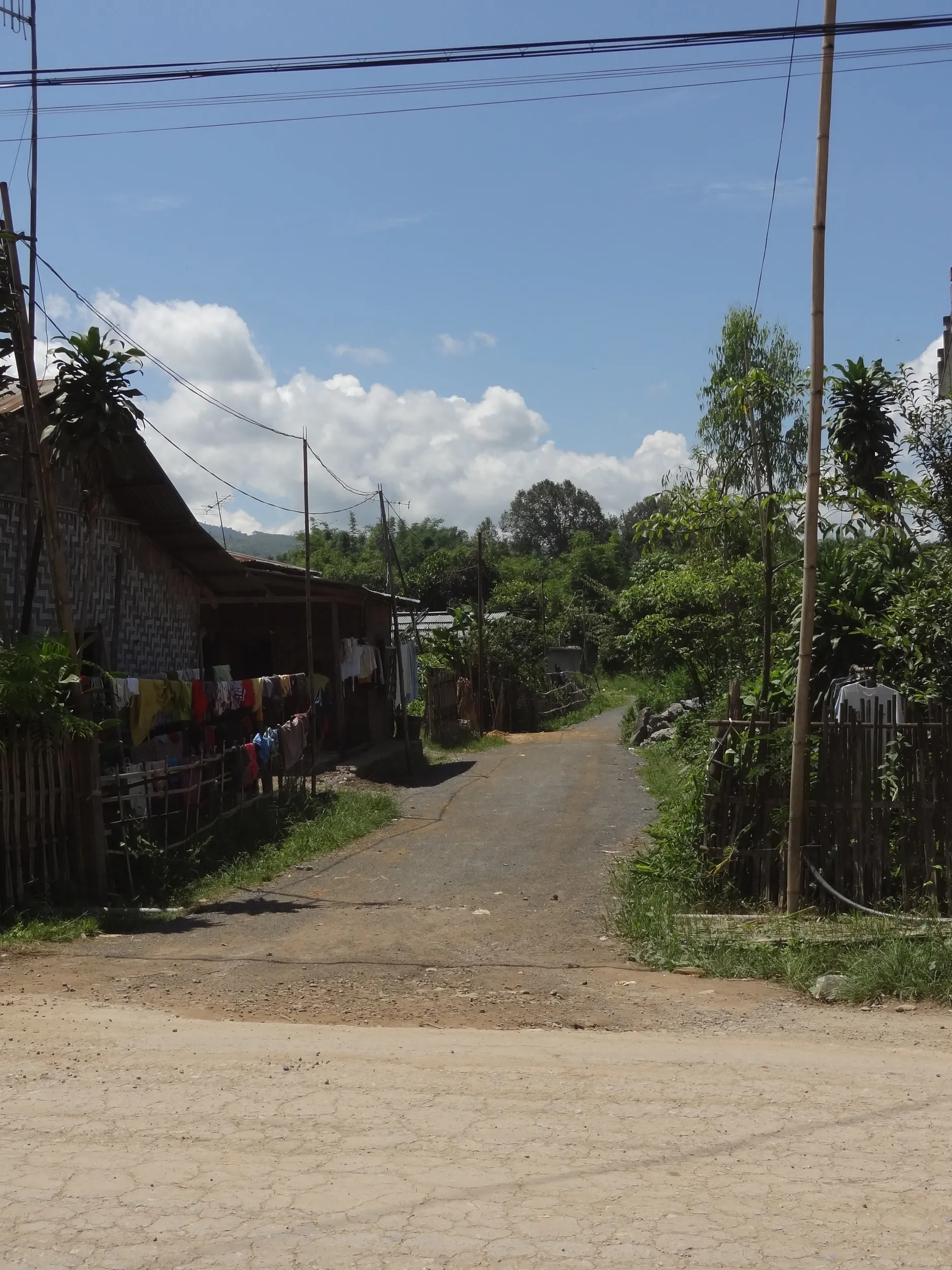 国境の町の風景