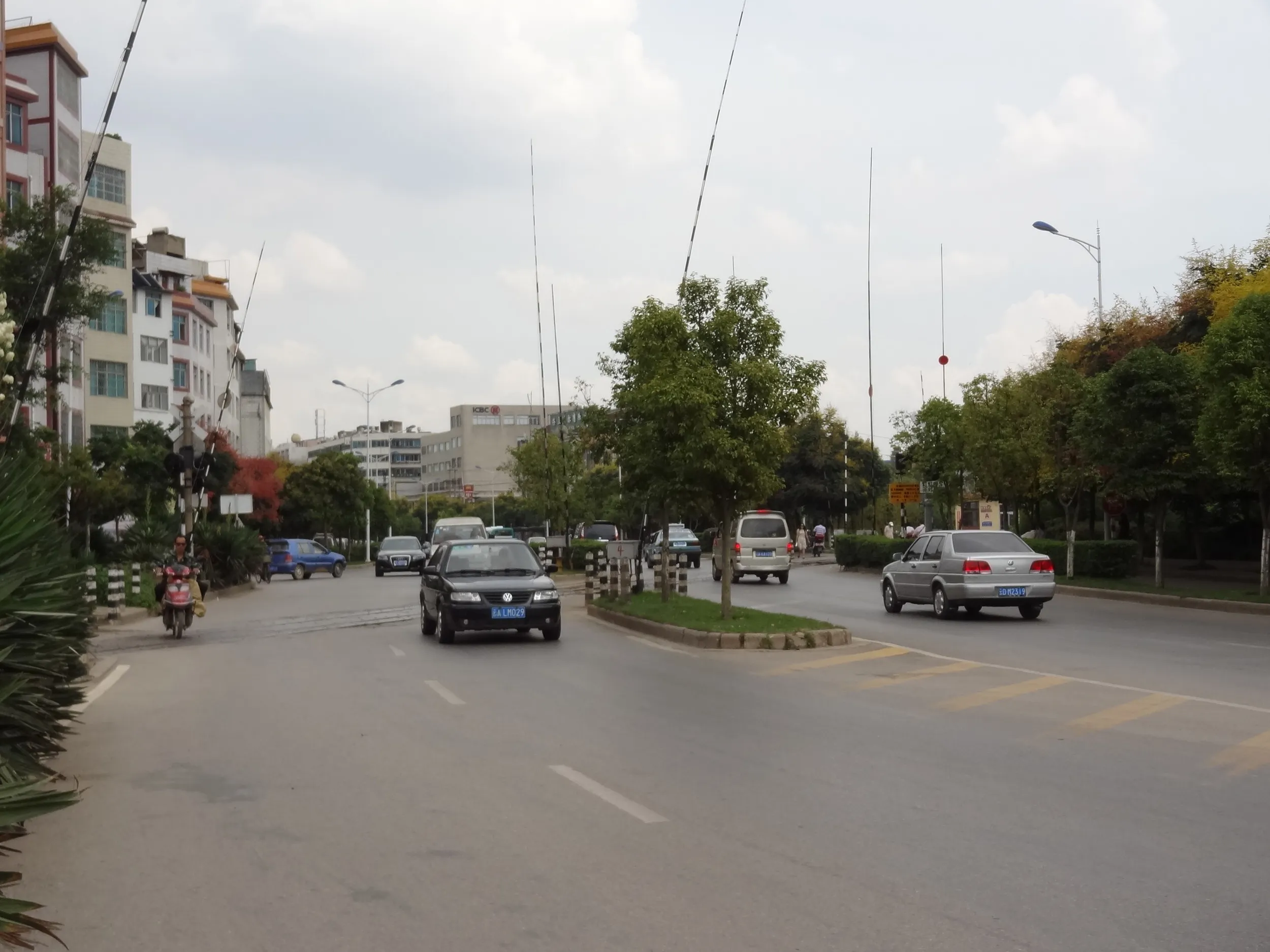 昆明郊外を散歩