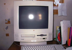 2001年当時利用していたPower Macintosh Performaシリーズの5500/225