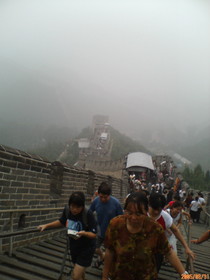 とまとじゅーす的北京観光　市内と故宮、八達嶺 万里の長城・明の十三陵・老北京のツアー観光　ここで「坂が急」という中国語を覚えた事を思い出した