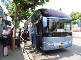 中国旅行記＠上海〜三門峡〜西安へと向かうバス